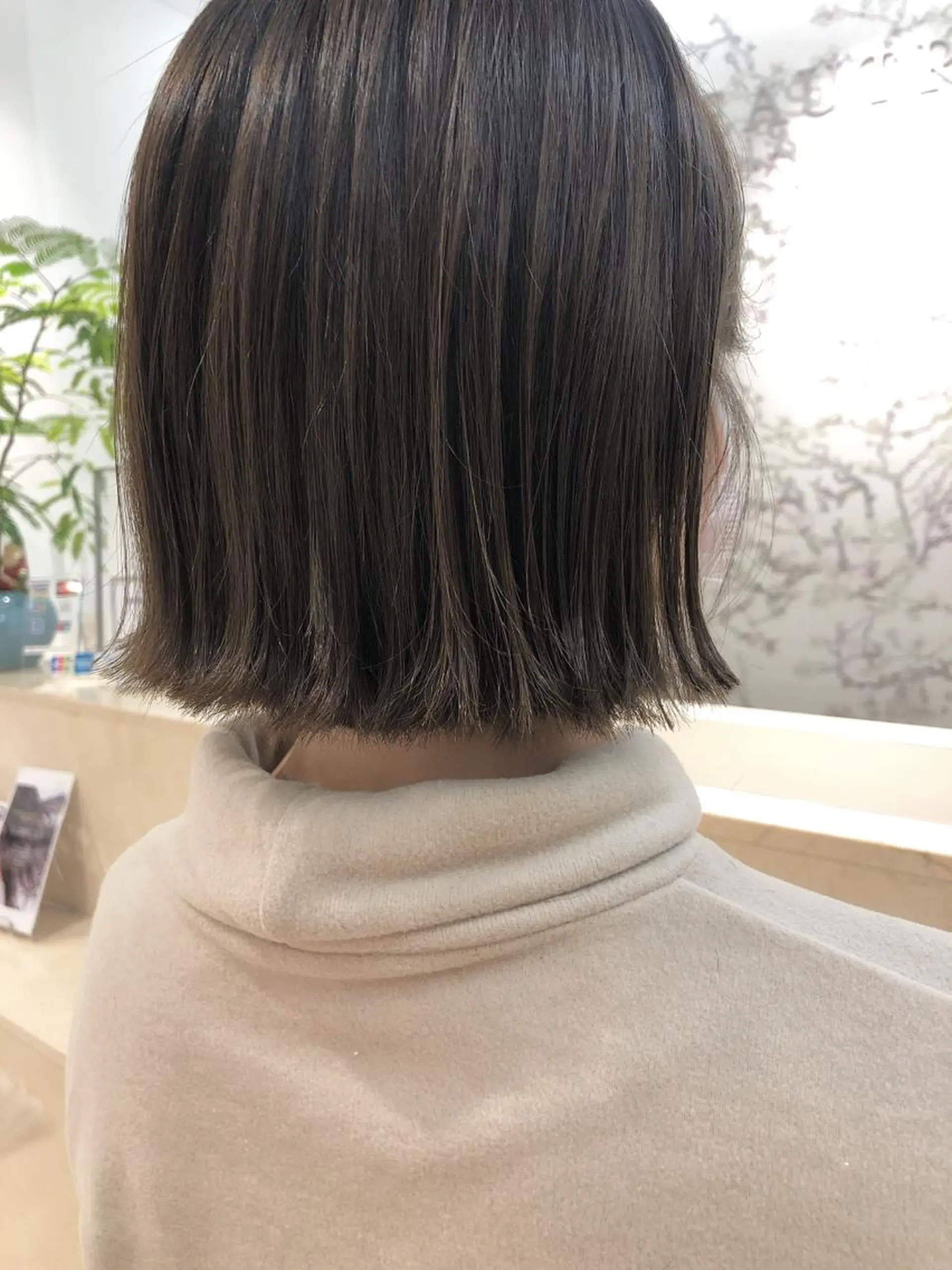 ショート カラー 小林 瑚白のヘアスタイル