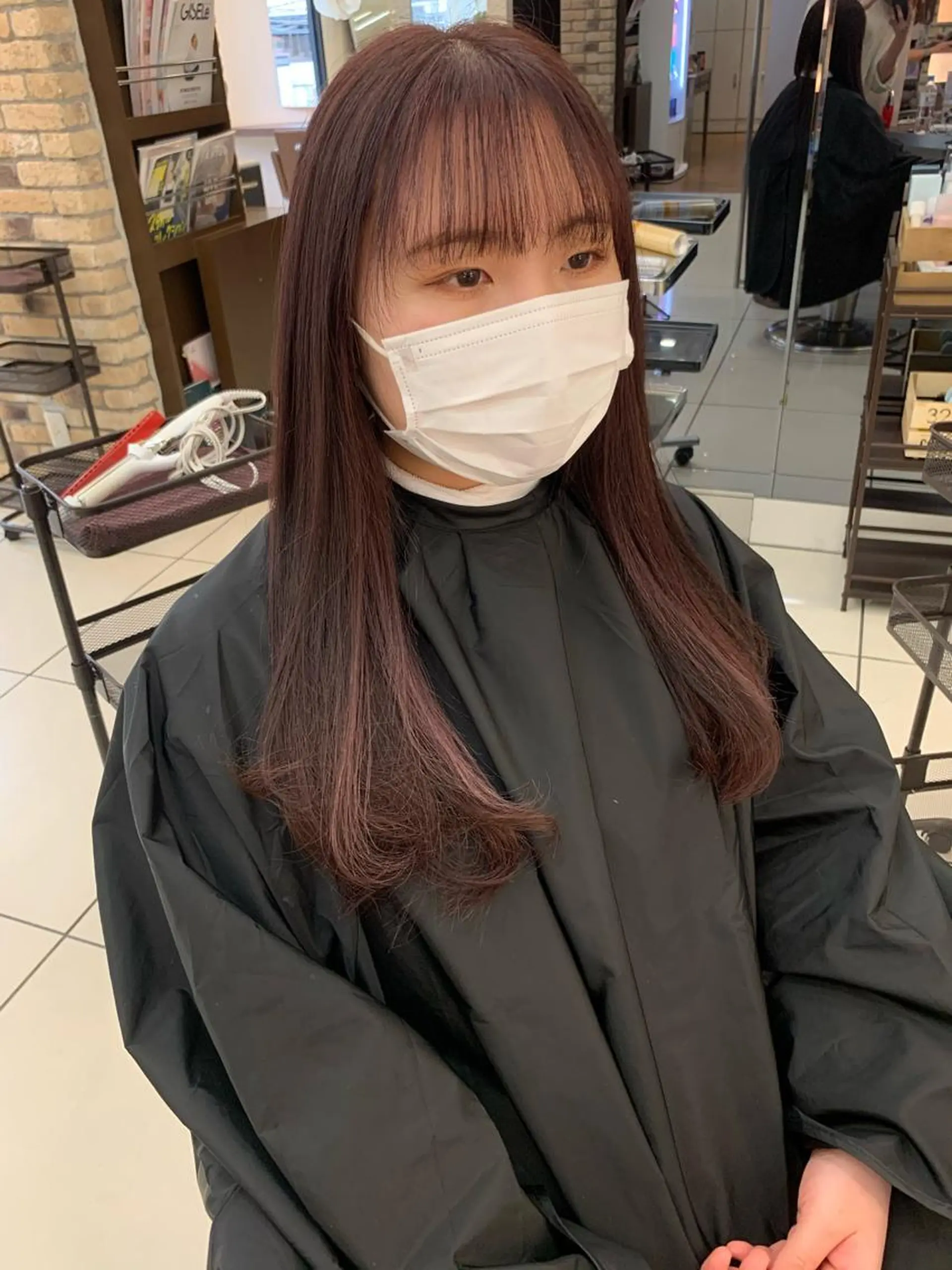 ロング カラー 羽エクステ🩷 🤍まき🤍のヘアスタイル