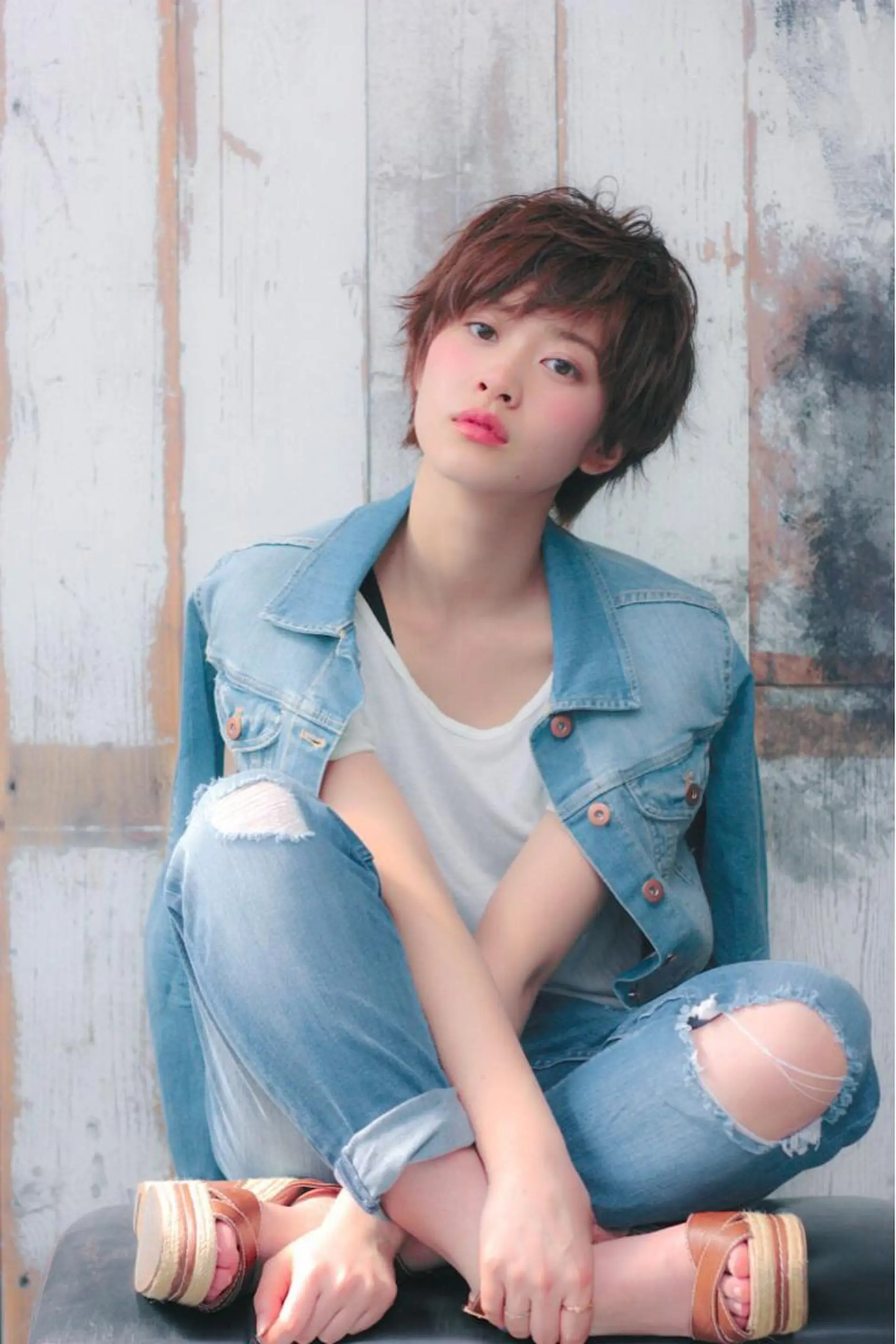 ショート カラー パーマ ハイライトカラー ハイライト ショートヘア 外ハネヘア 髪質改善縮毛矯正✨ ナリタユウヤのヘアスタイル