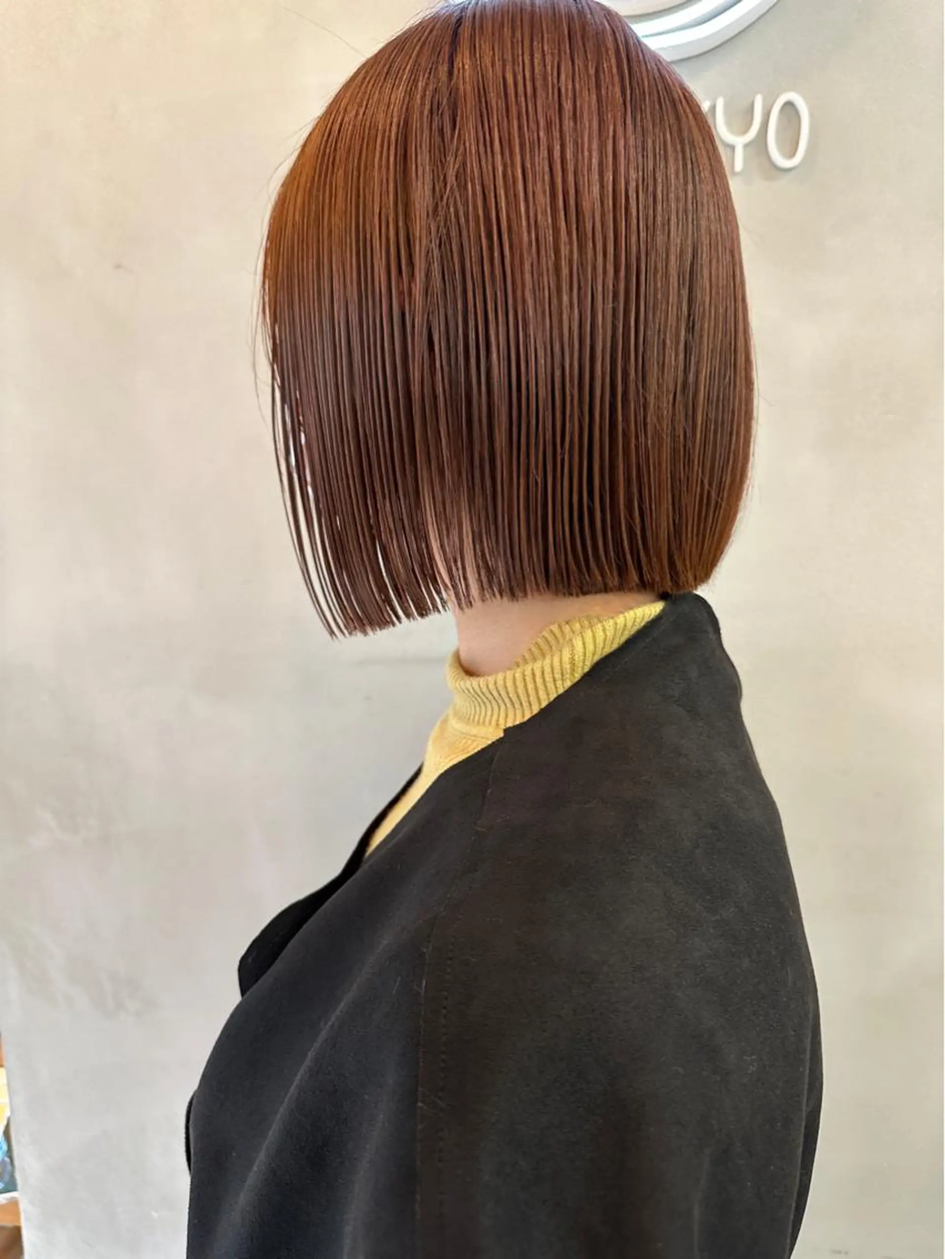 ミディアム カラー カット センターパート/ 暖色カラーayuのヘアスタイル
