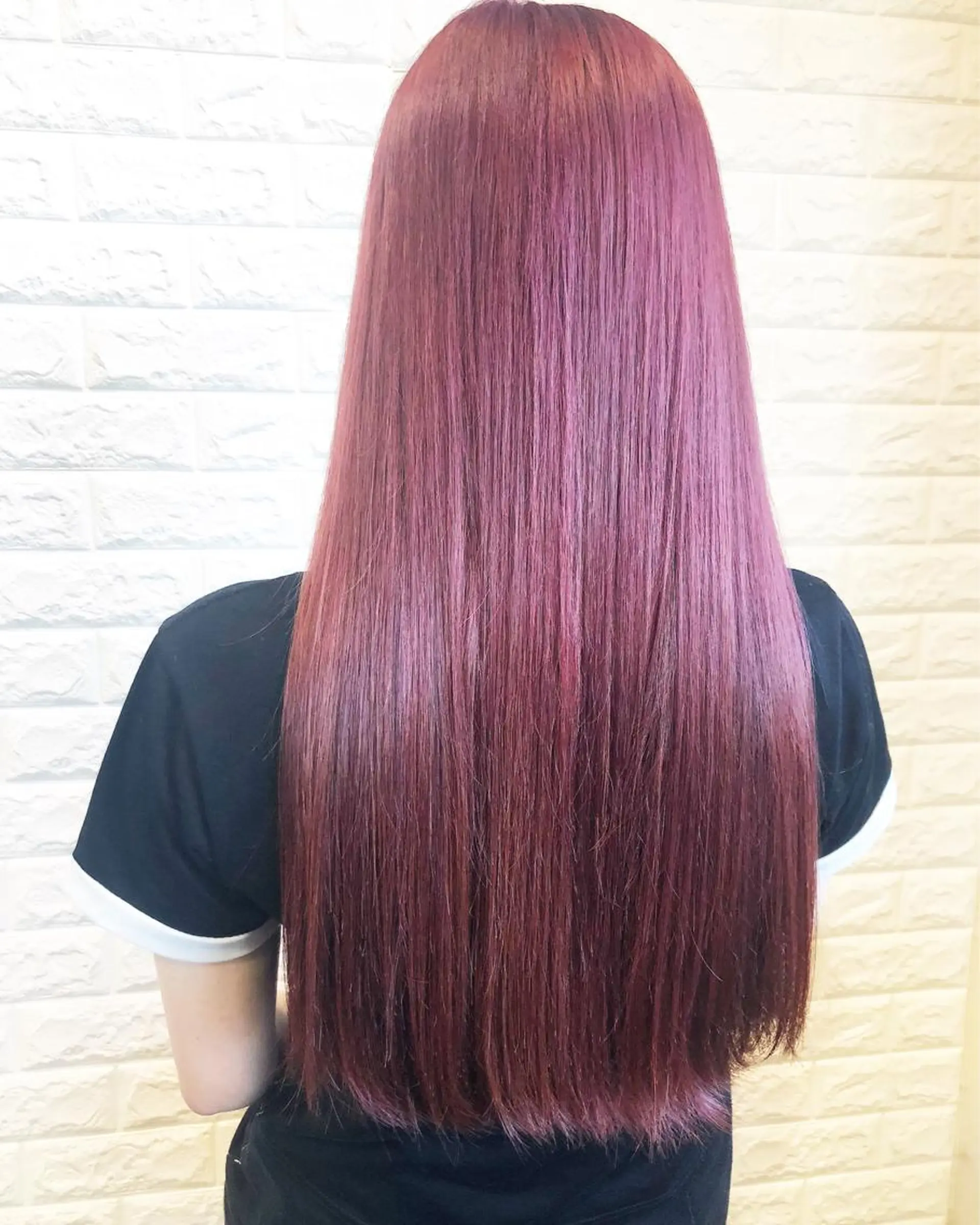 ロング カラー ピンクカラー ピンクパープル パープルカラー ヘアカラー トリートメント 西本 夏美のヘアスタイル