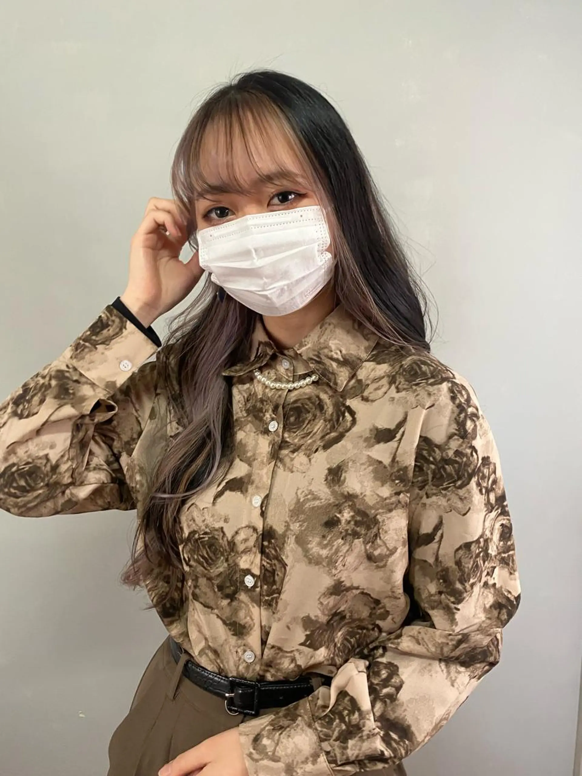 カラー インナーカラー 松谷 美和のヘアスタイル