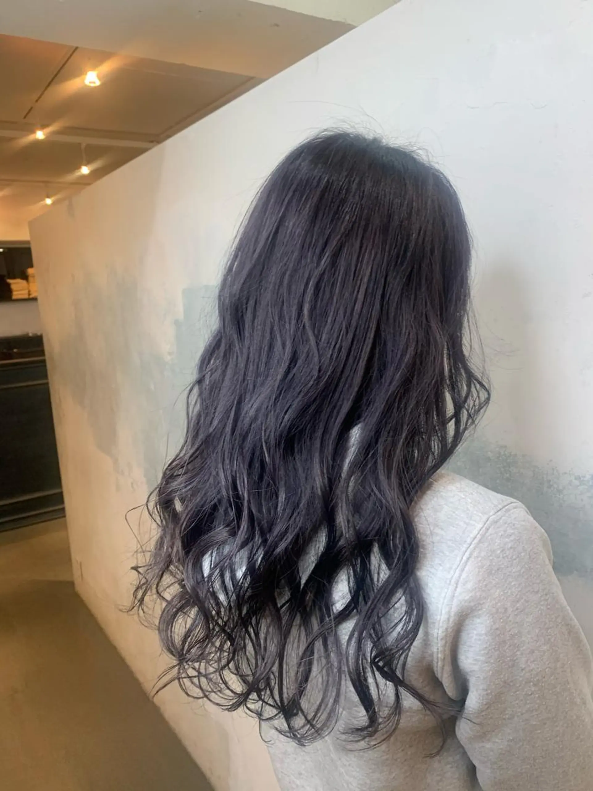 ロング カラー ブリーチ パープルカラー カット ヘアカラー トリートメント 🍑艶髪✖️暖色系 ✨momoka🍑のヘアスタイル