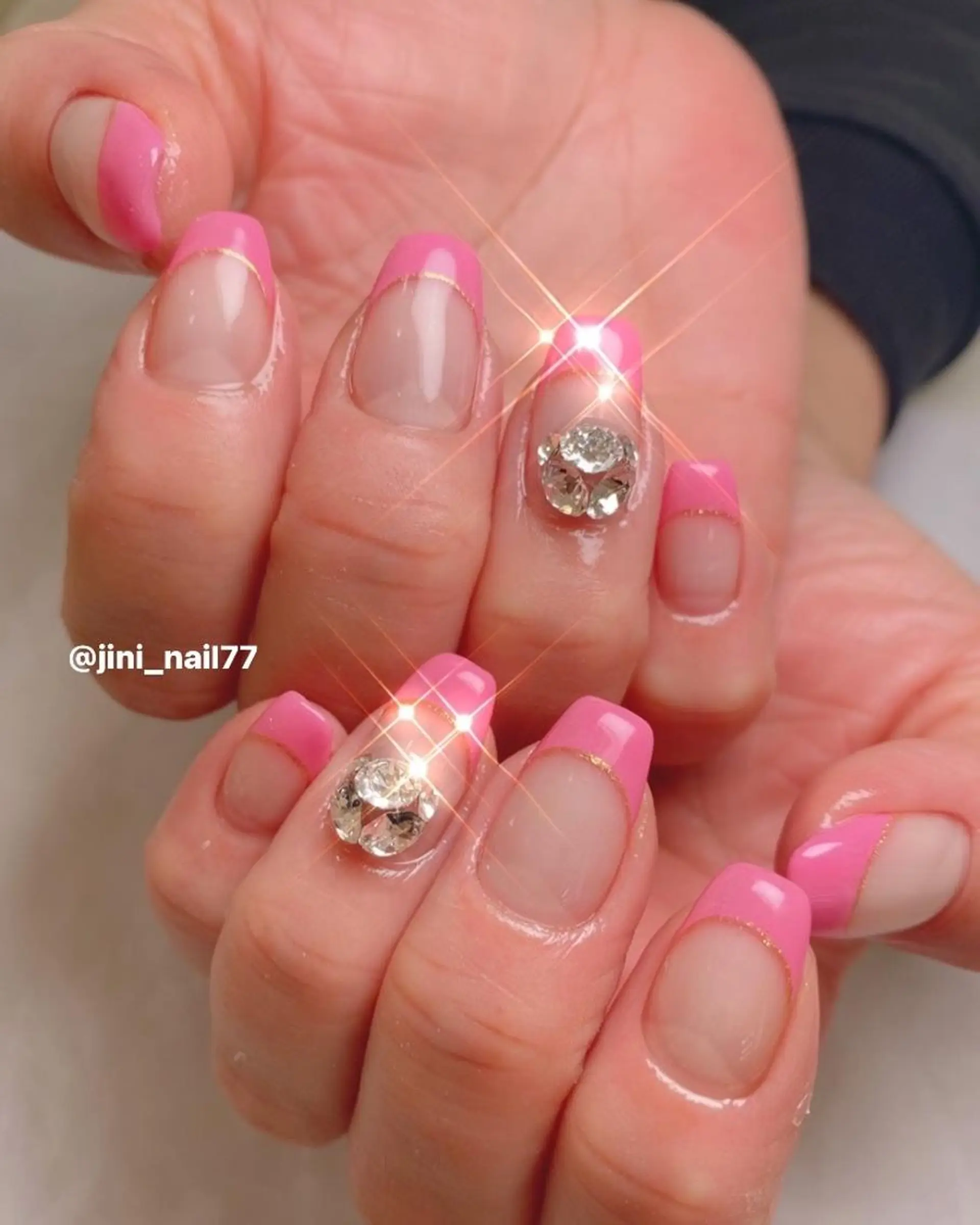 ネイル JINI NAIL所属・ジニ ネイルのネイルデザイン