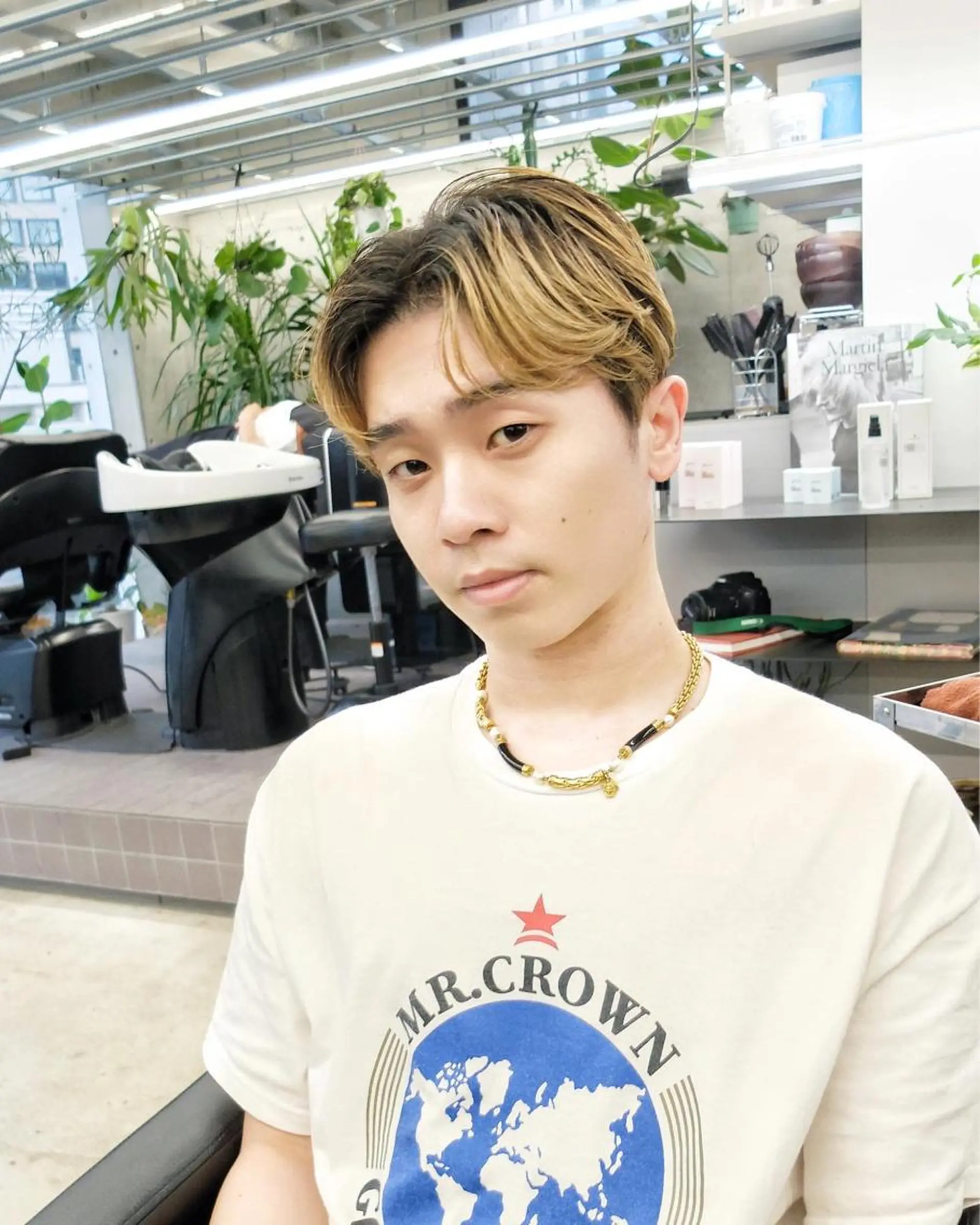 ショート メンズ カット ダブルカラー/ ケアブリーチ/クニトのヘアスタイル