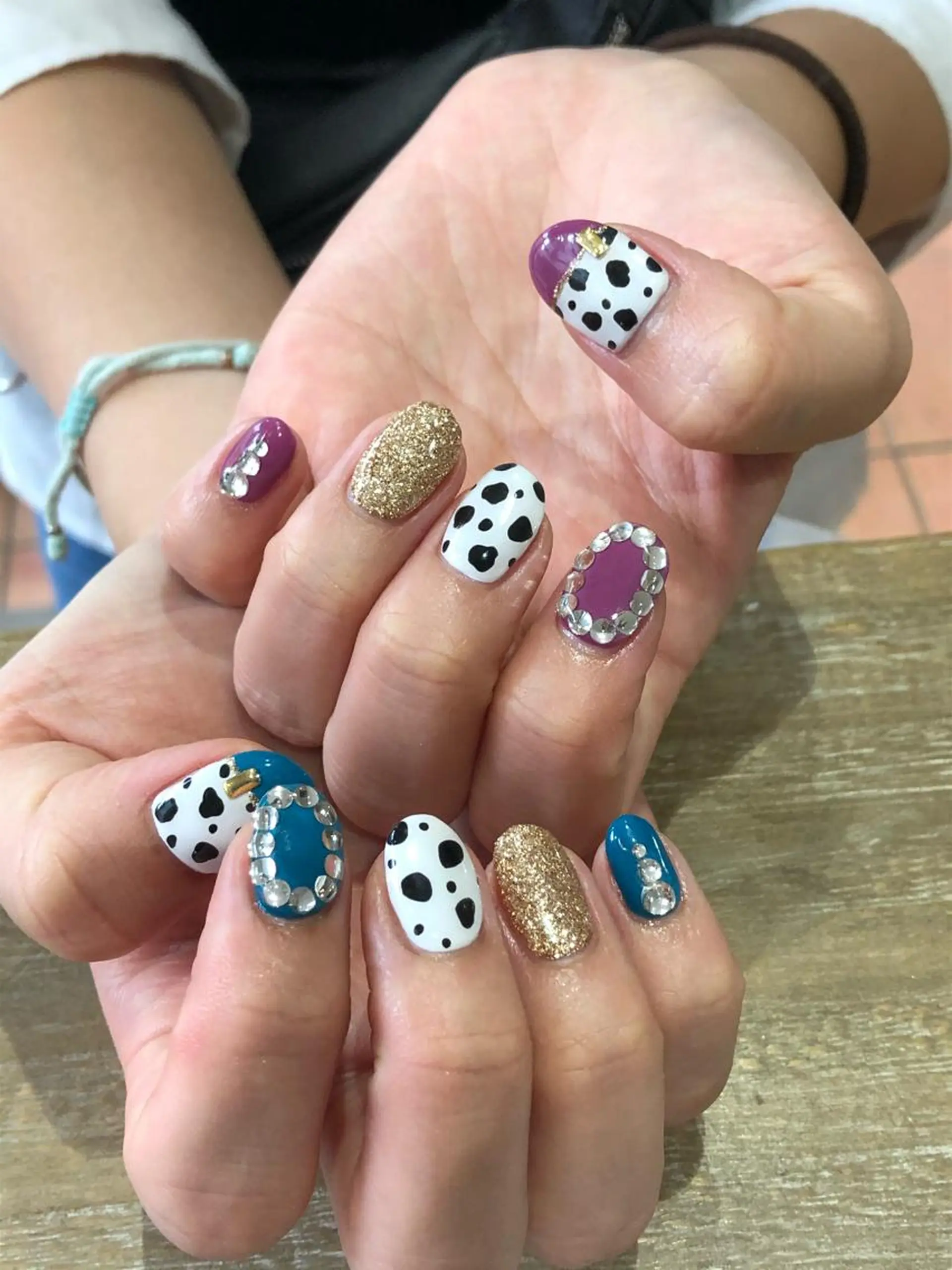 ネイル Nest 三田のマツエク・マツパデザイン