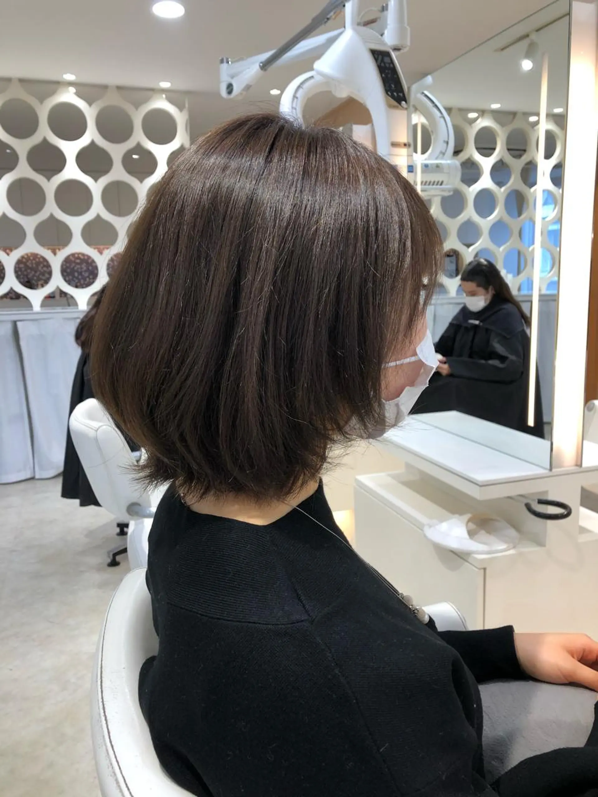 ミディアム カラー ボブ くびれヘア 外ハネヘア レイヤー×髪質改善✨ 渋谷/佐藤侑哉のヘアスタイル