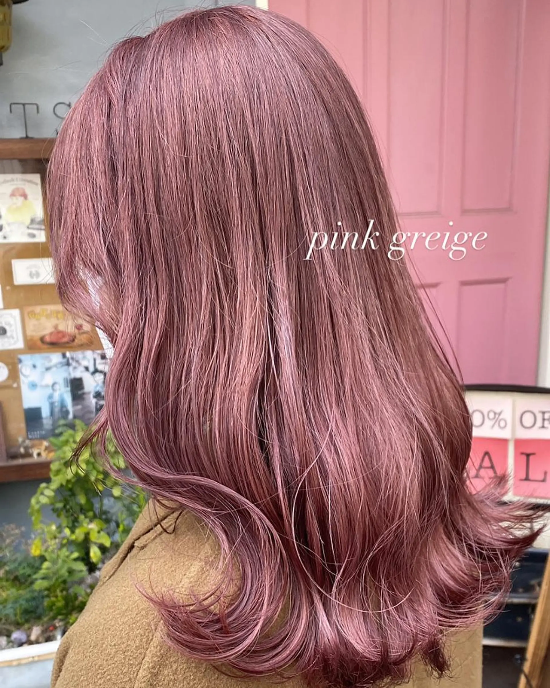 ロング カラー ヤスザトアヤノ ／レイヤー／オリーブのヘアスタイル