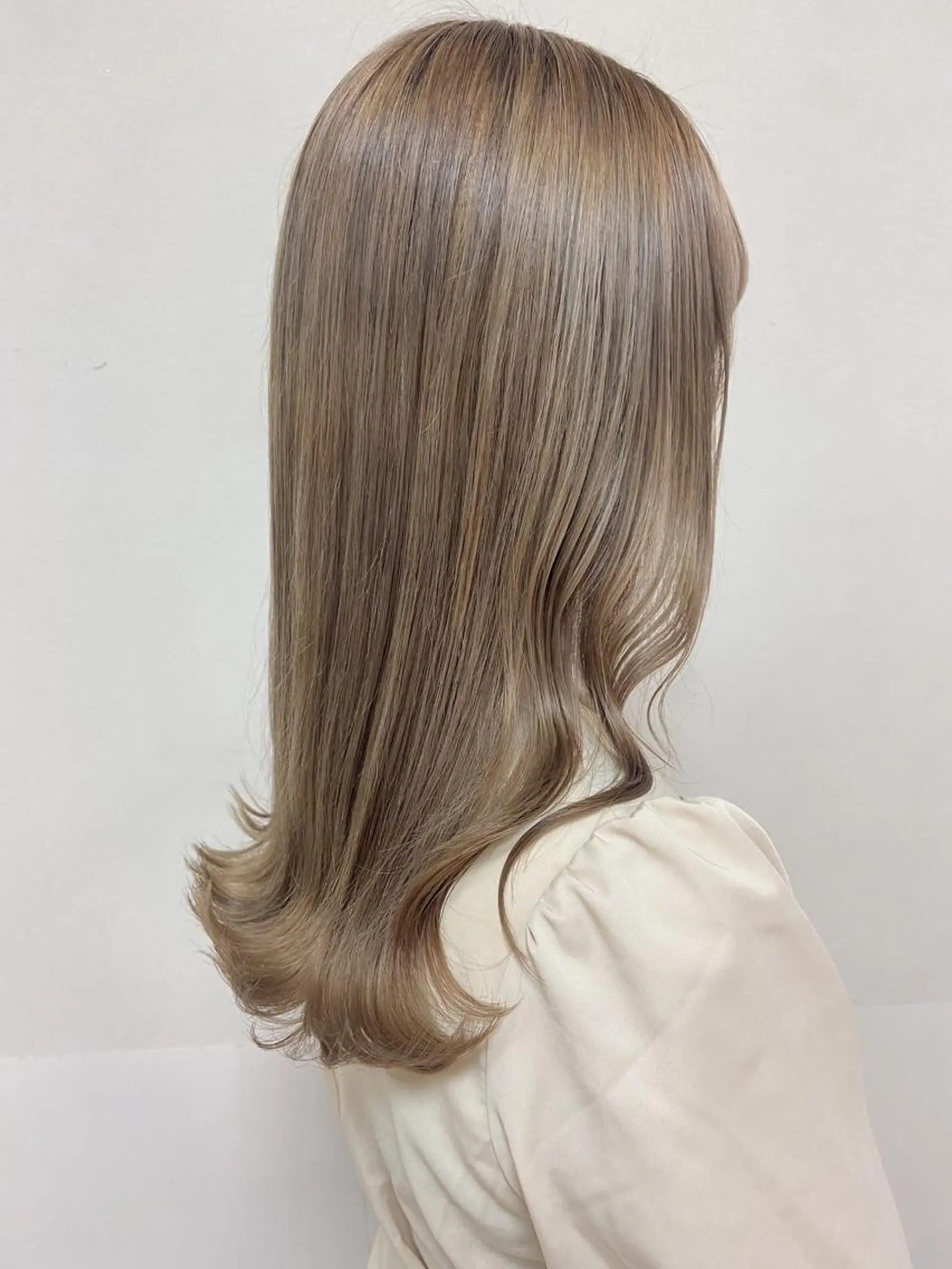 ロング カラー 【カラーリスト】 Likka.のヘアスタイル