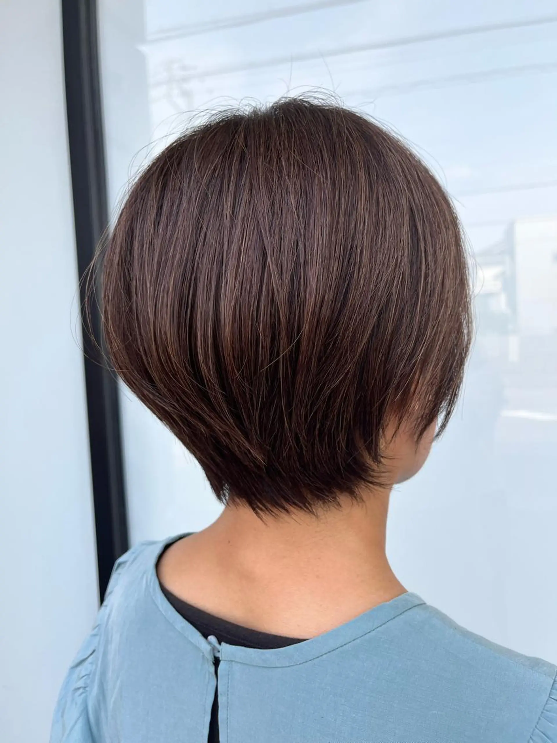 ショート ツヅキ マスミのヘアスタイル