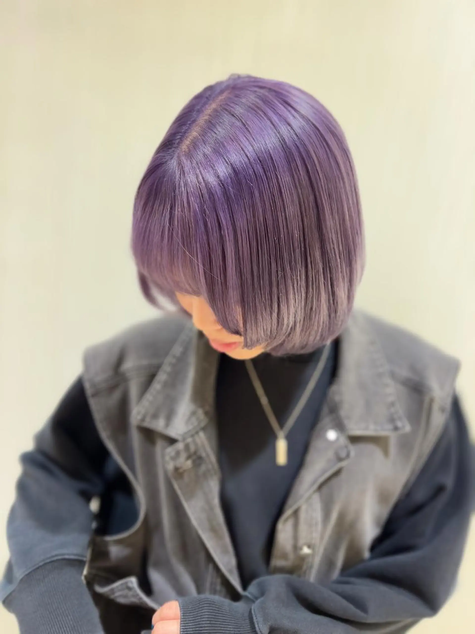 ショート カラー ブリーチ ケアブリーチ パープルカラー シルバー Ash 銀座店所属・銀座/カラー 🎀momo🎀のヘアスタイル