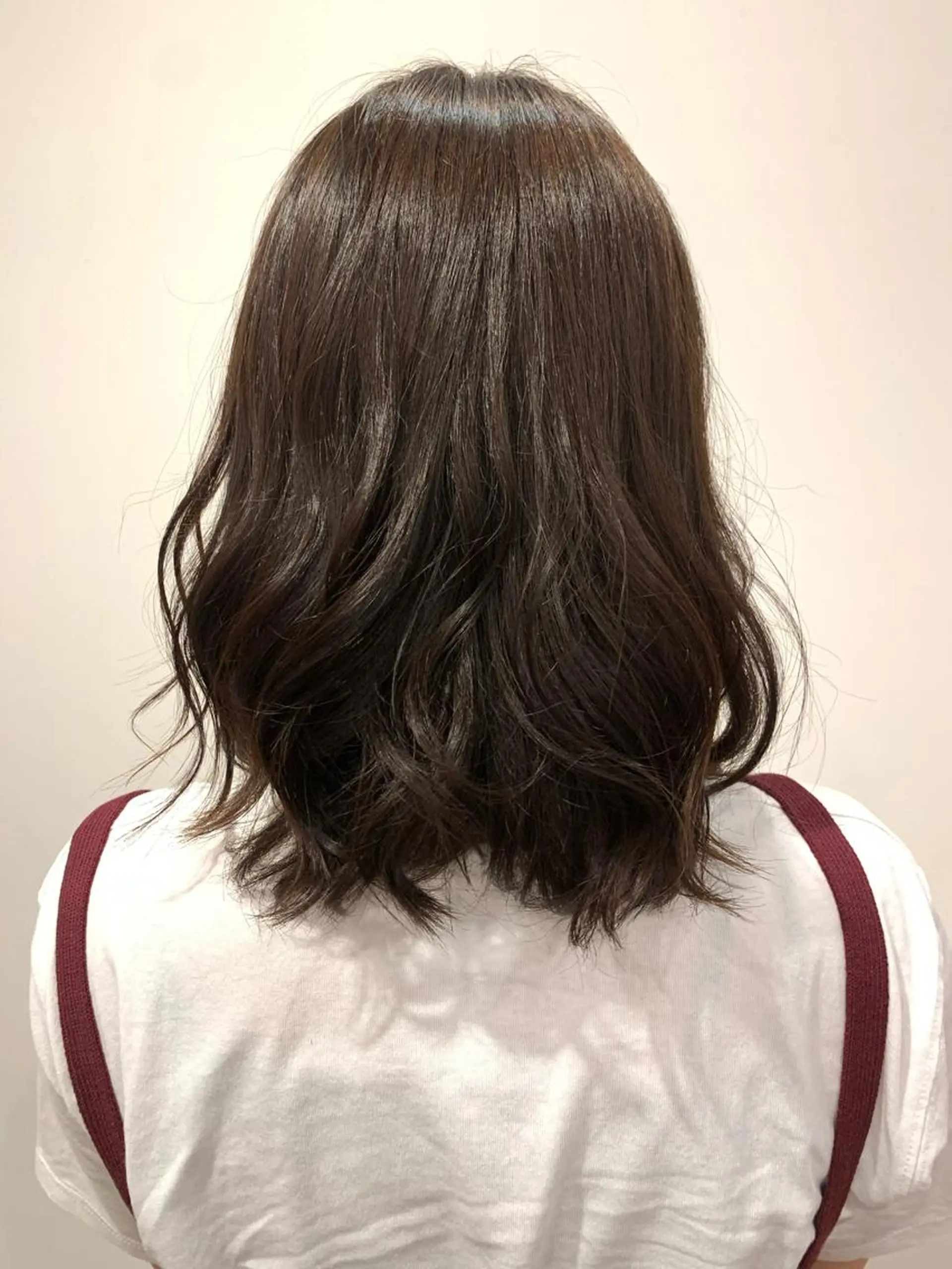 ミディアム 多田 彩香のヘアスタイル
