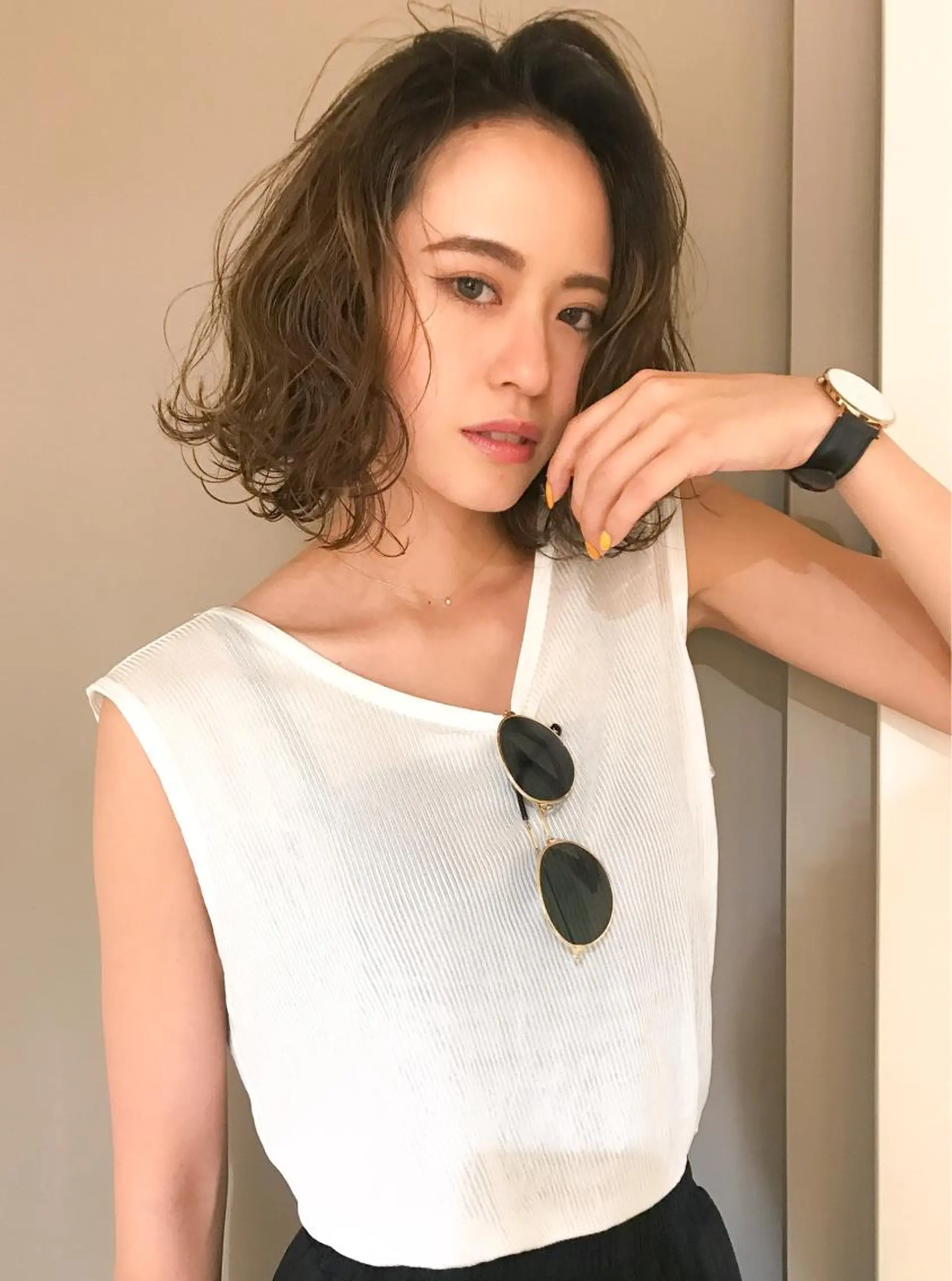 ミディアム カラー パーマ 切りっぱなしボブ ハイライトカラー ボブ ハイライト 🇨🇳ワンホンヘア 下田鉄也のヘアスタイル