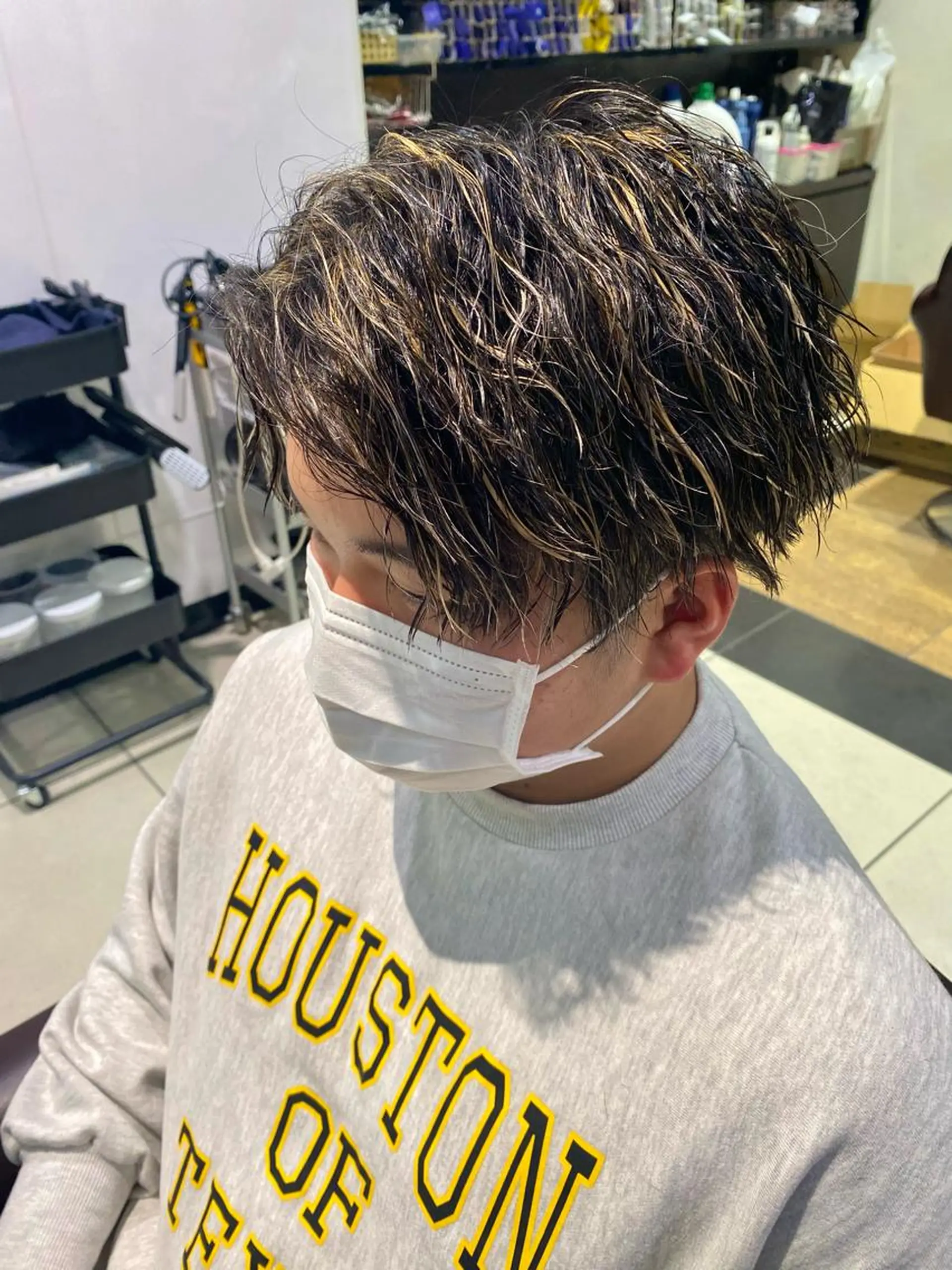 ショート カラー パーマ メンズ カット ヘアカラー 酸スト/フェザー パーマ/三谷海斗のヘアスタイル