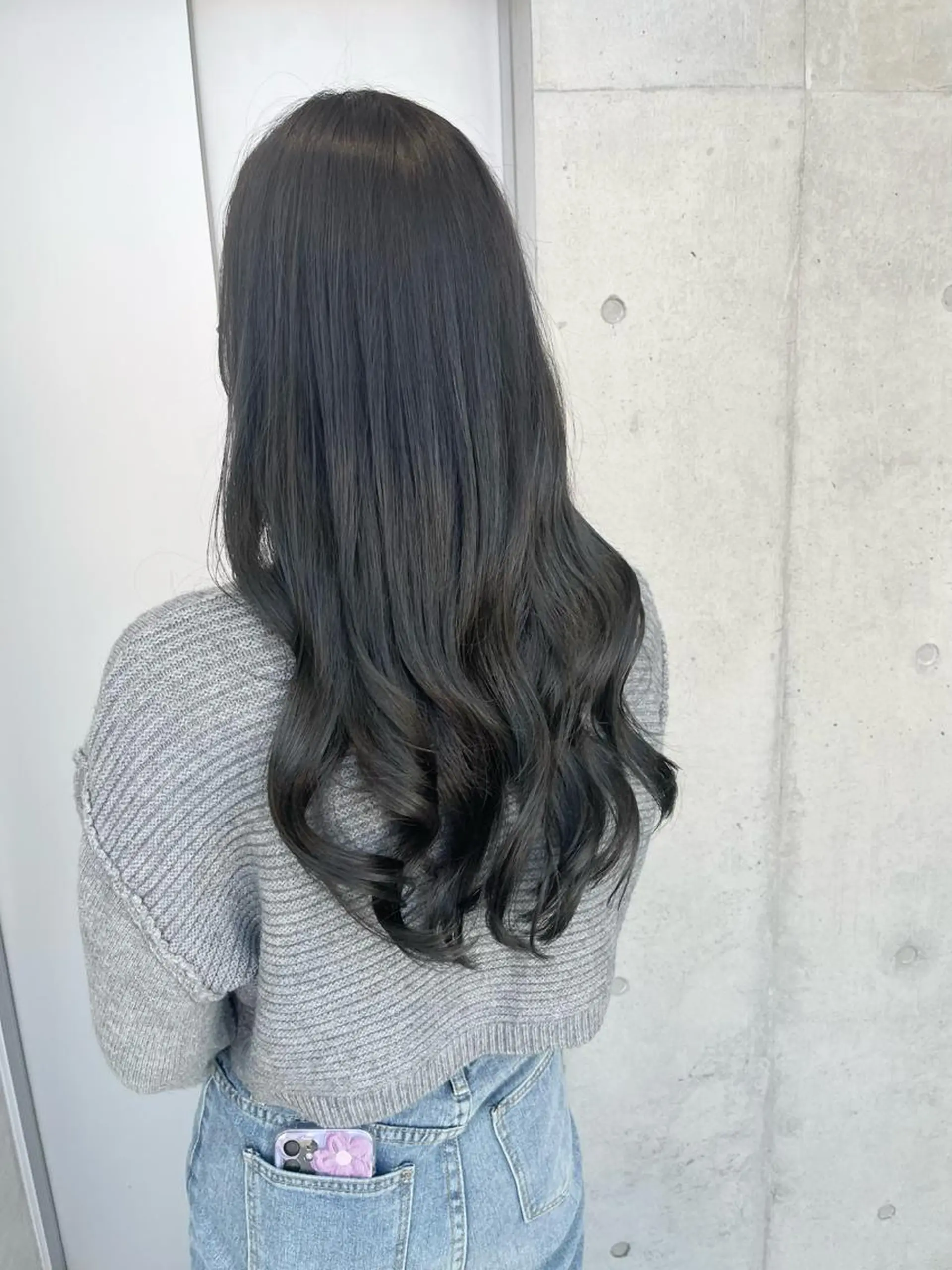 ロング カラー パーマ ヘアアレンジ カット ヘアカラー トリートメント ヘッドスパ 透明感/オリーブ/ グレージュ/YUKAのヘアスタイル