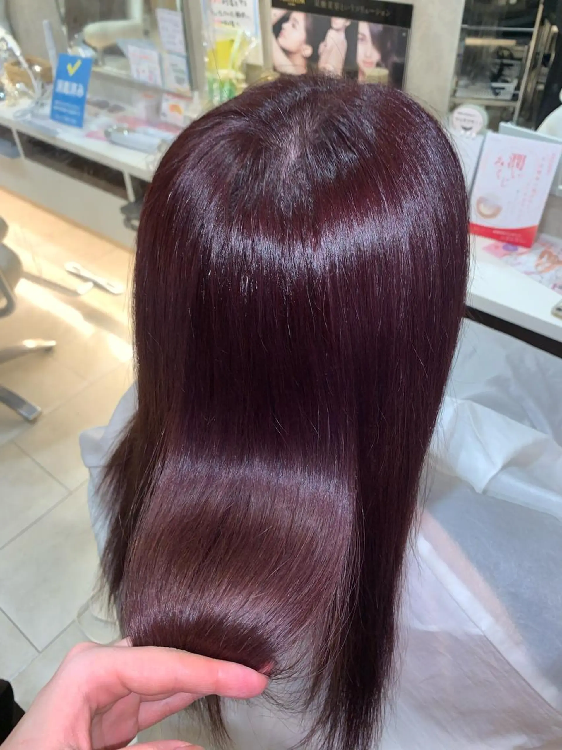 ロング 韓国風カラー 韓国風ヘア トリートメント ヘアメイクWiLL東三国店所属・椿 さやかのヘアスタイル