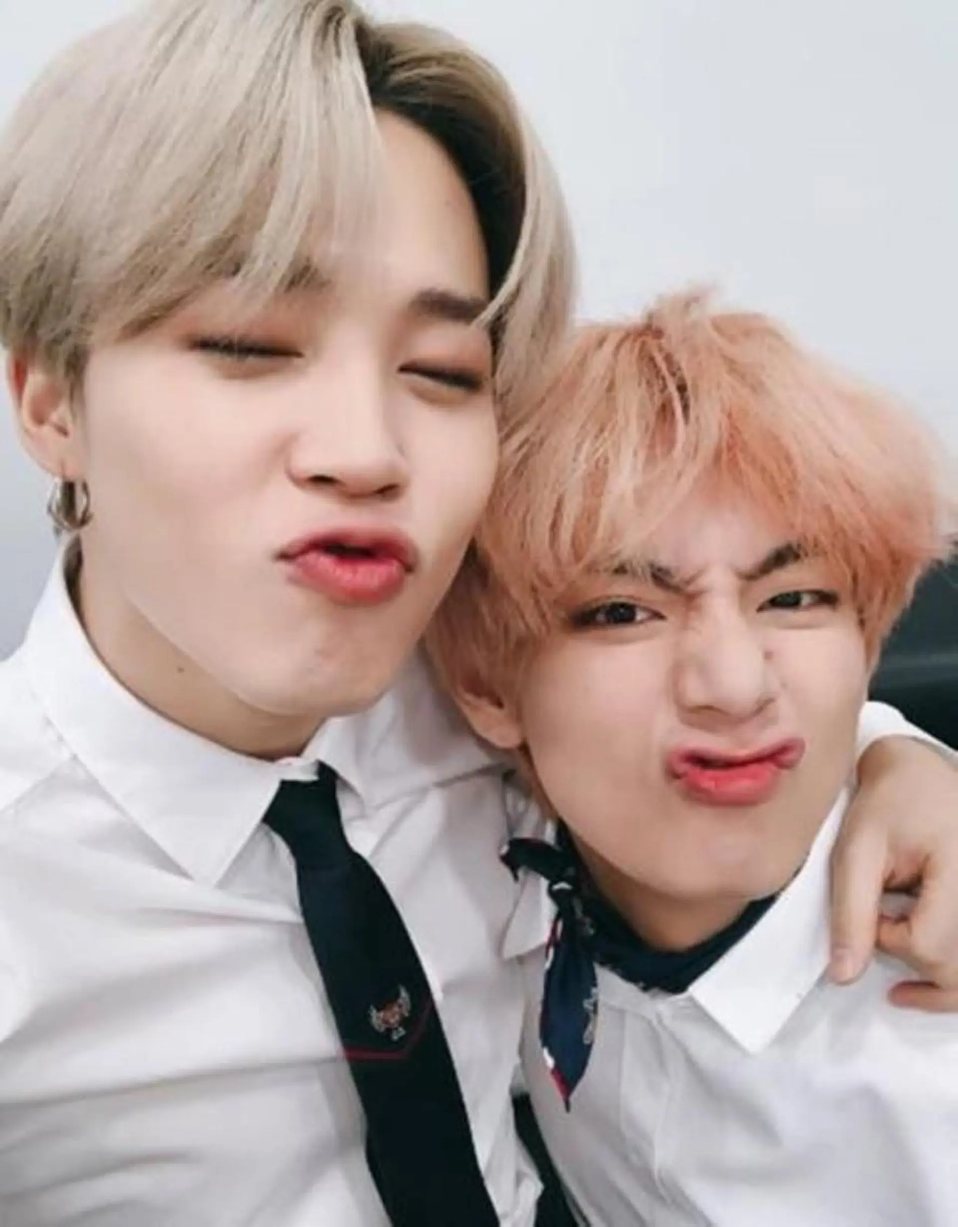 カラー 莉乃/縮毛矯正/髪質 改善/艶カラーのヘアスタイル