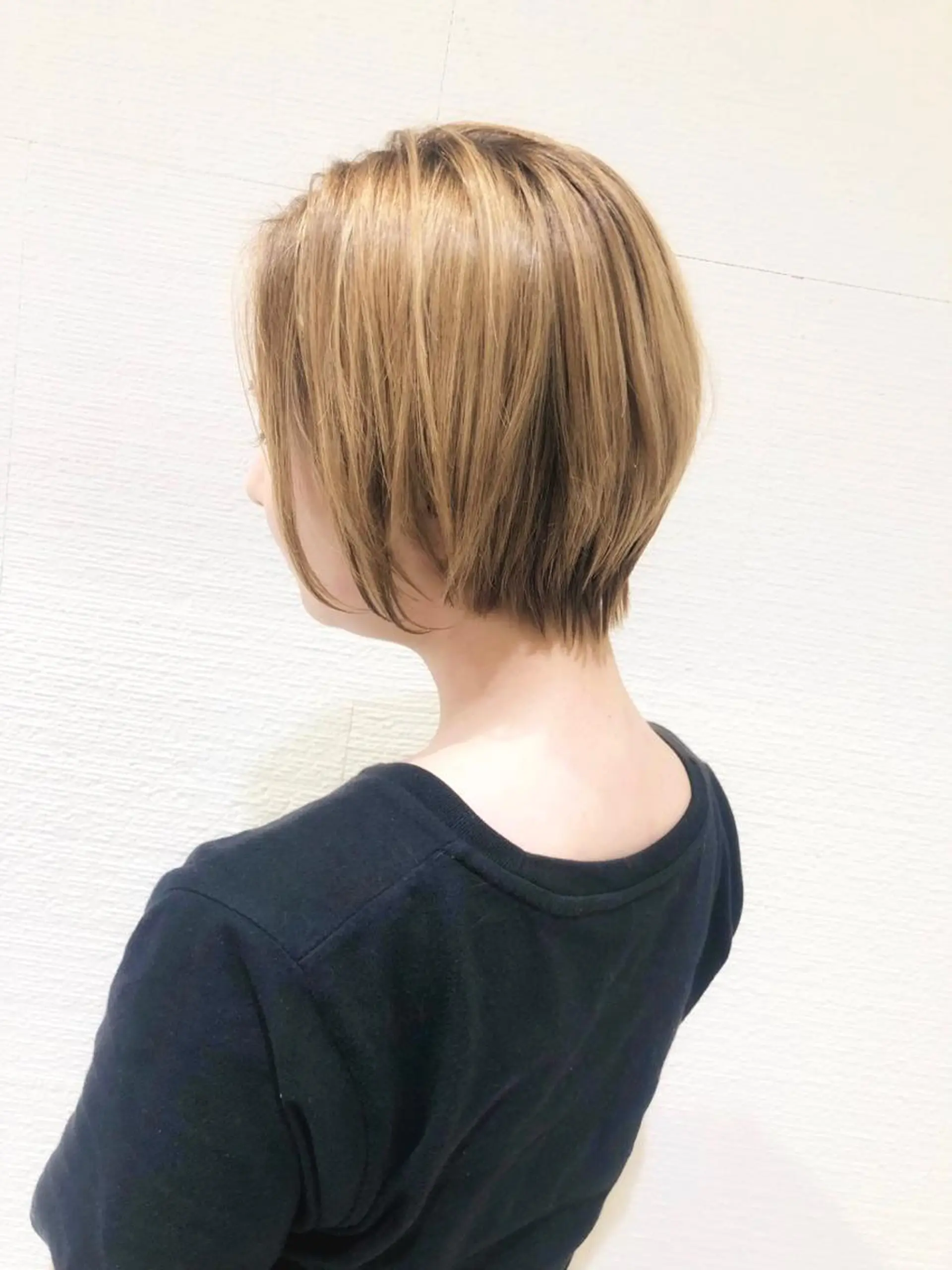 ショート ショート/ボブ/ 白髪ぼかし/しんやのヘアスタイル