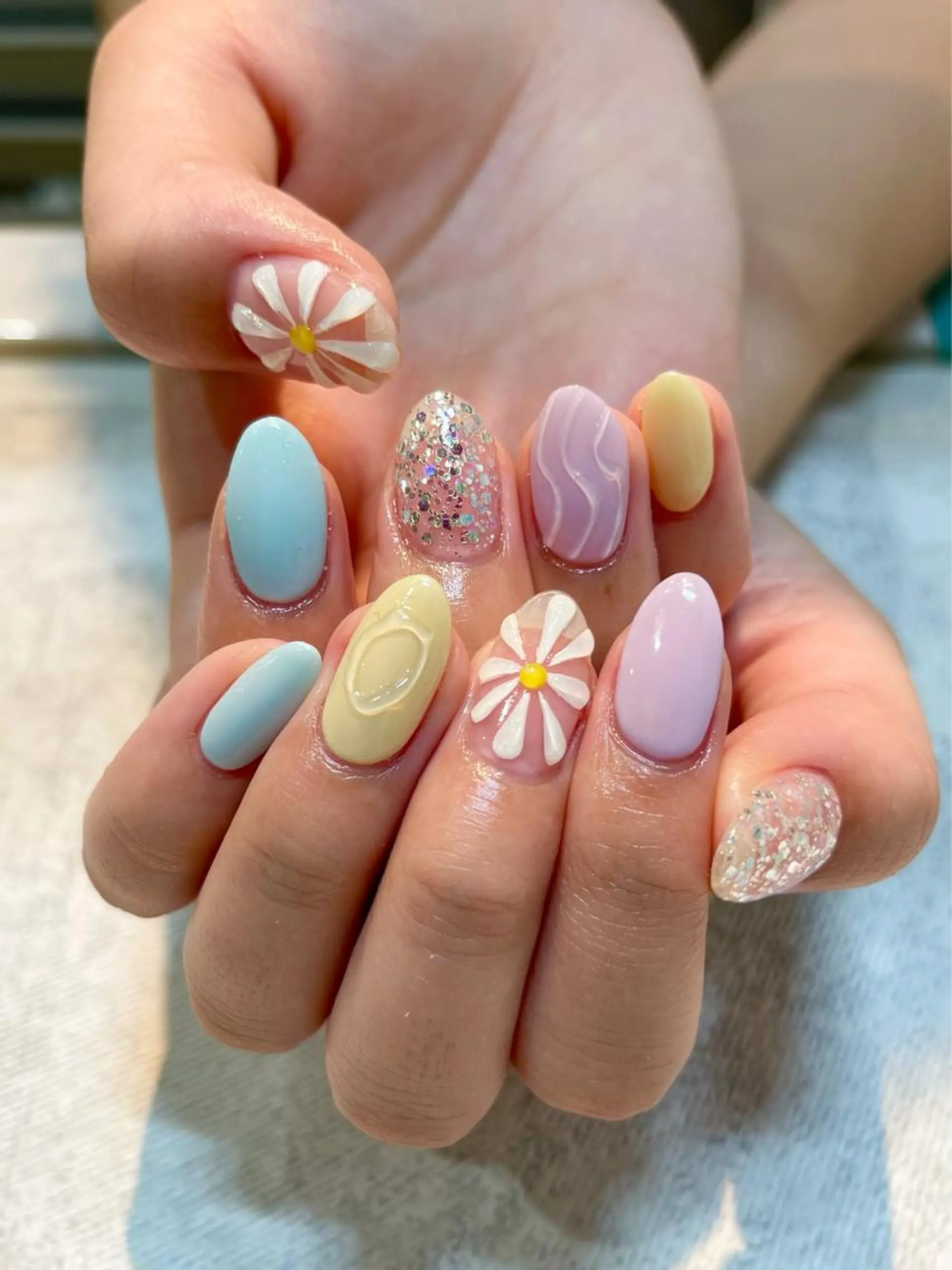 ネイル 高尾 梨花のネイルデザイン