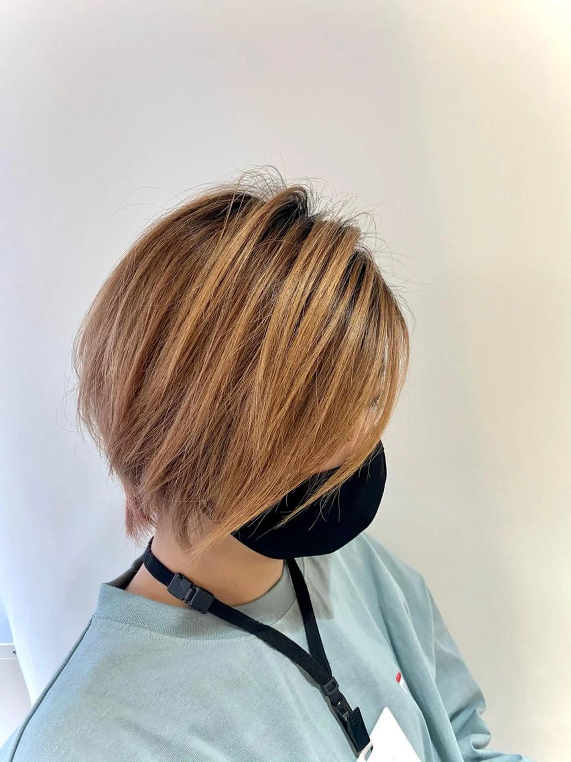 ショート カラー ダブルカラー レイヤーカット ショートヘア カット ヘアカラー トリートメント Kazu .Kのヘアスタイル