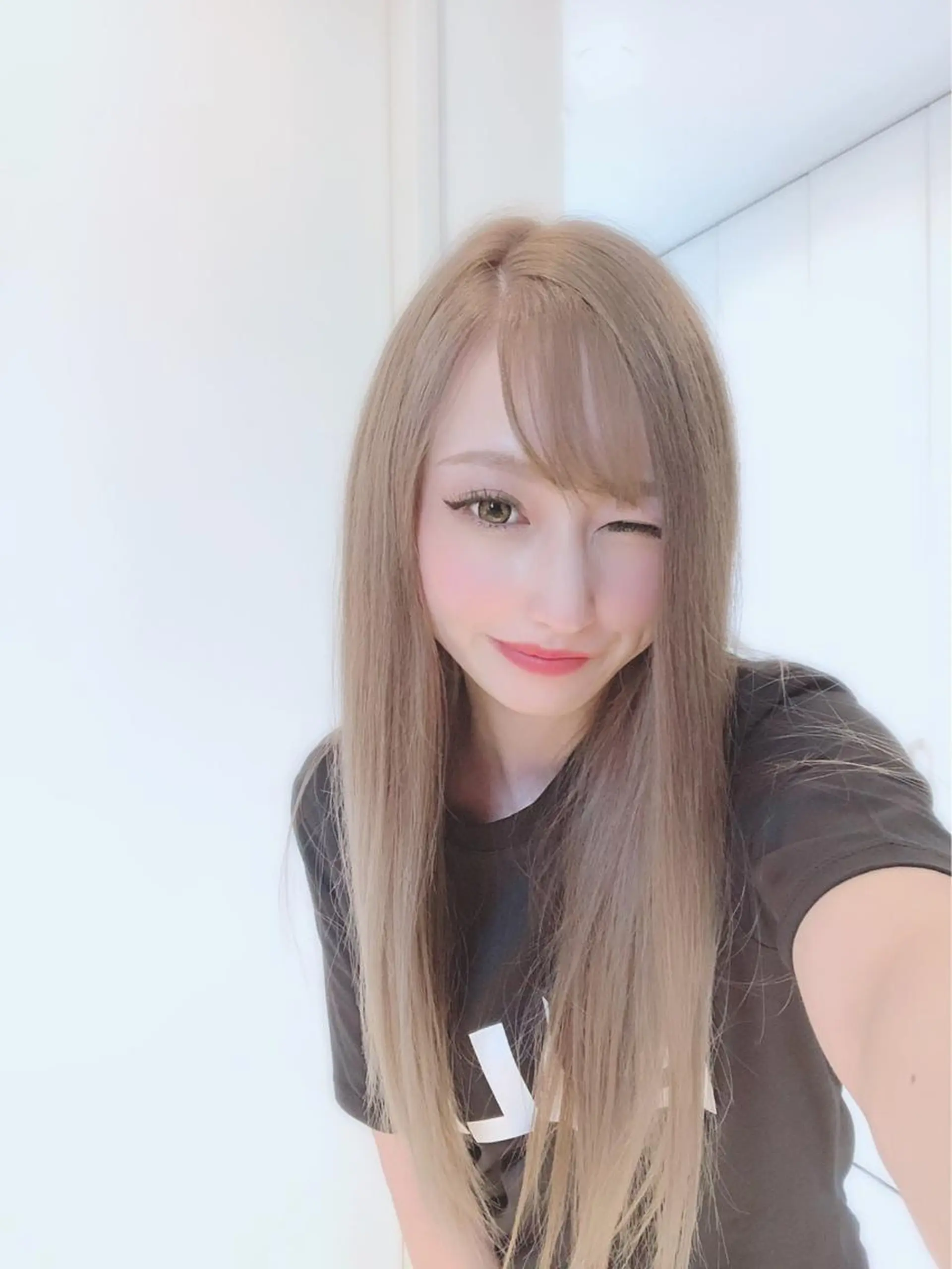 ロング ヘアカラー トリートメント BuzZ所属・西村 雄二/エクステのヘアスタイル