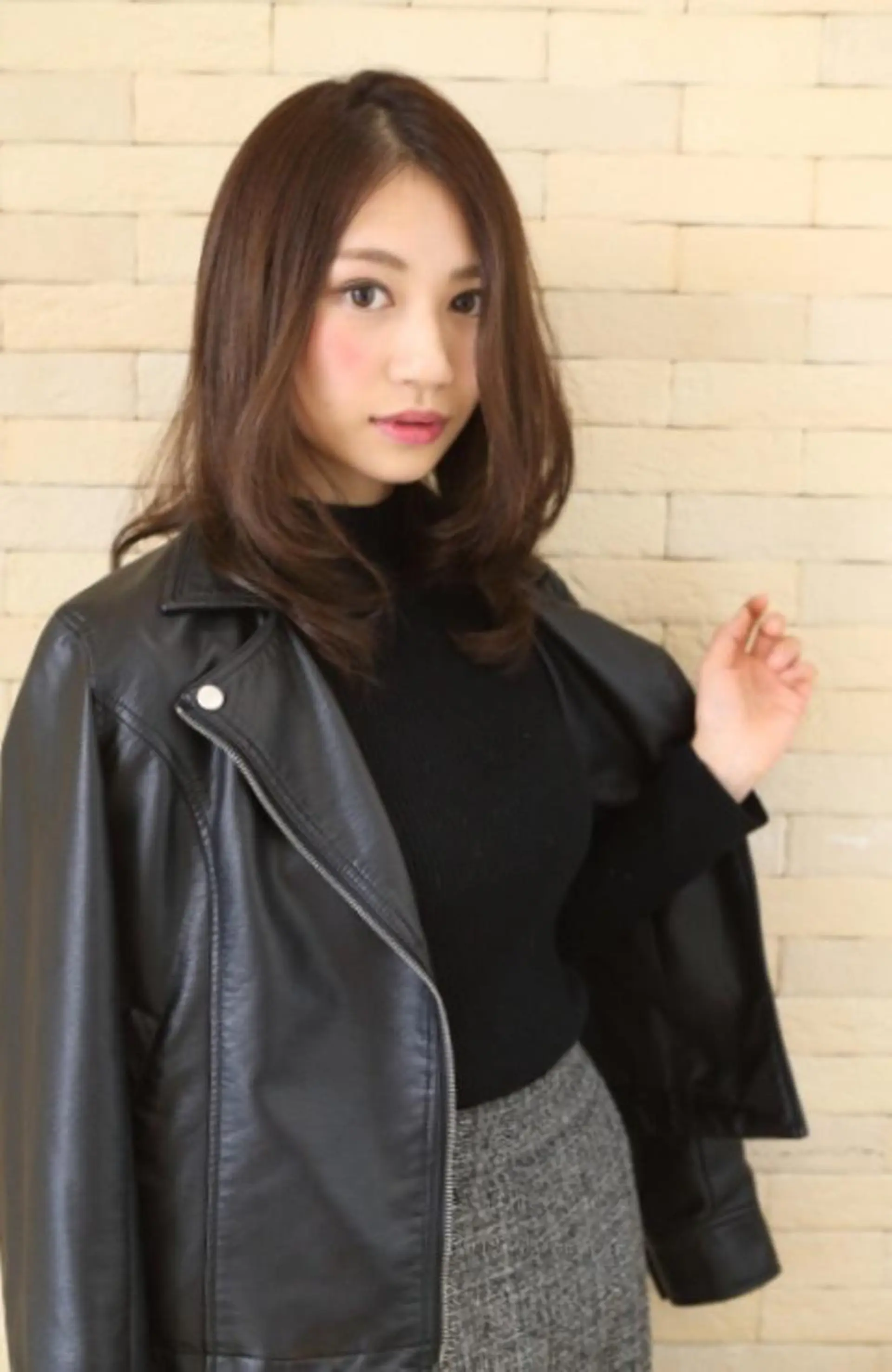 セミロング セミロングパーマ カット ヘアカラー トリートメント トップスタイリスト 江口 稜亮のヘアスタイル