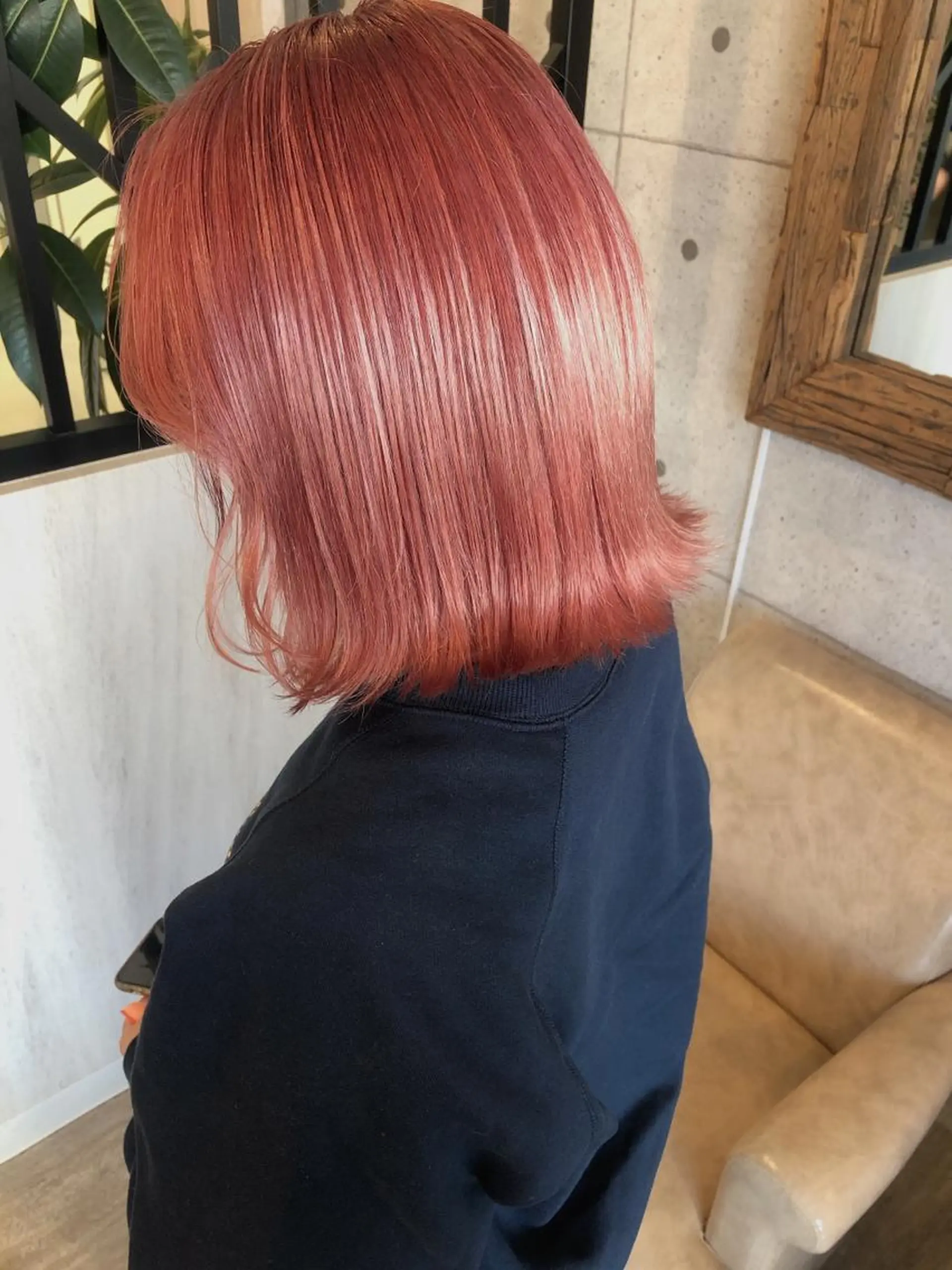 カラー ベージュカラー ブリーチ ハイトーンカラー ピンクカラー ピンクベージュ ヘアカラー カラーパティシエ facce🌼ikoのヘアスタイル