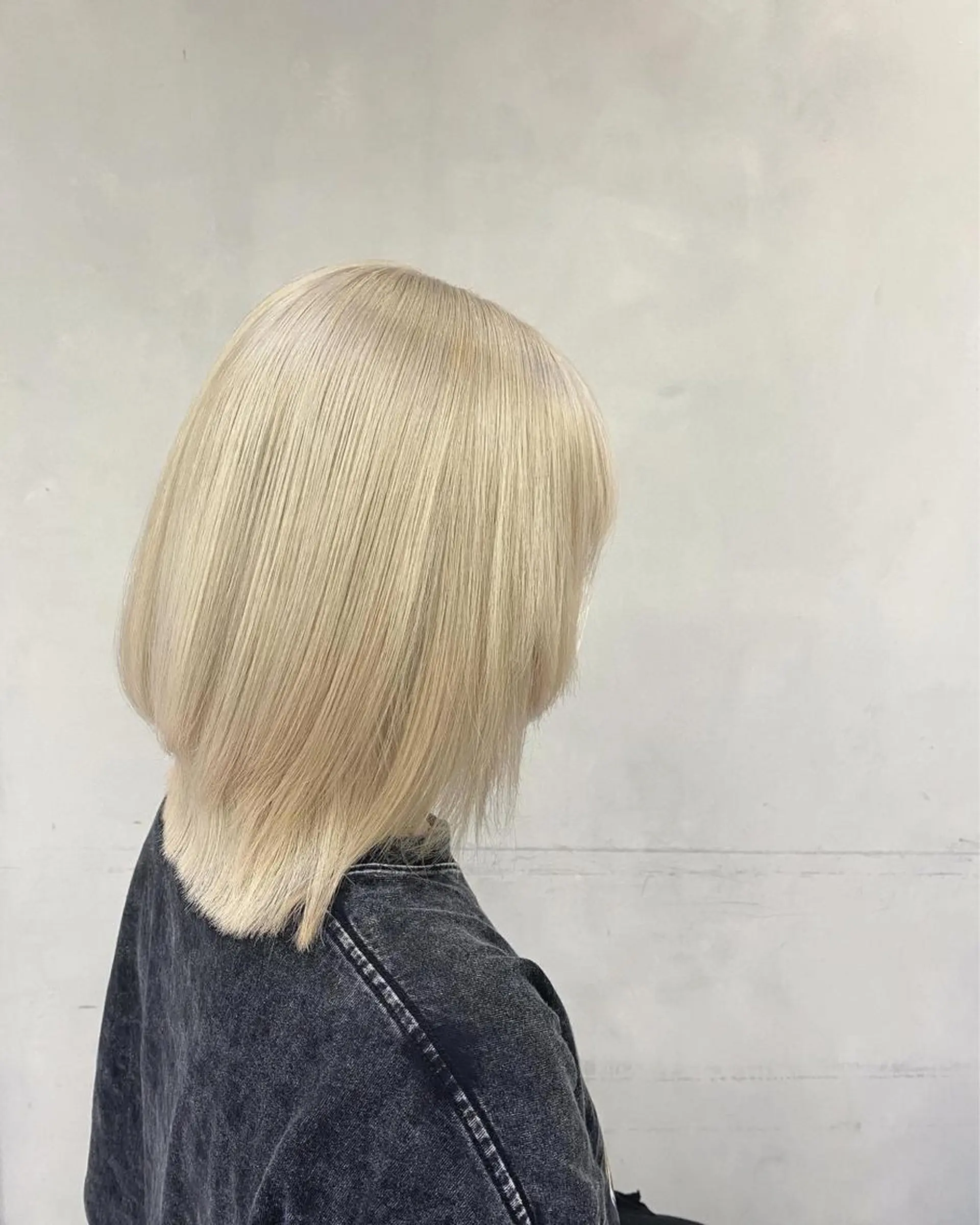 ミディアム カラー ヘアカラー トリートメント ベレーザ渋谷所属・🦋ハイトーン・髪質 改善🦋成嶋 朋希のヘアスタイル