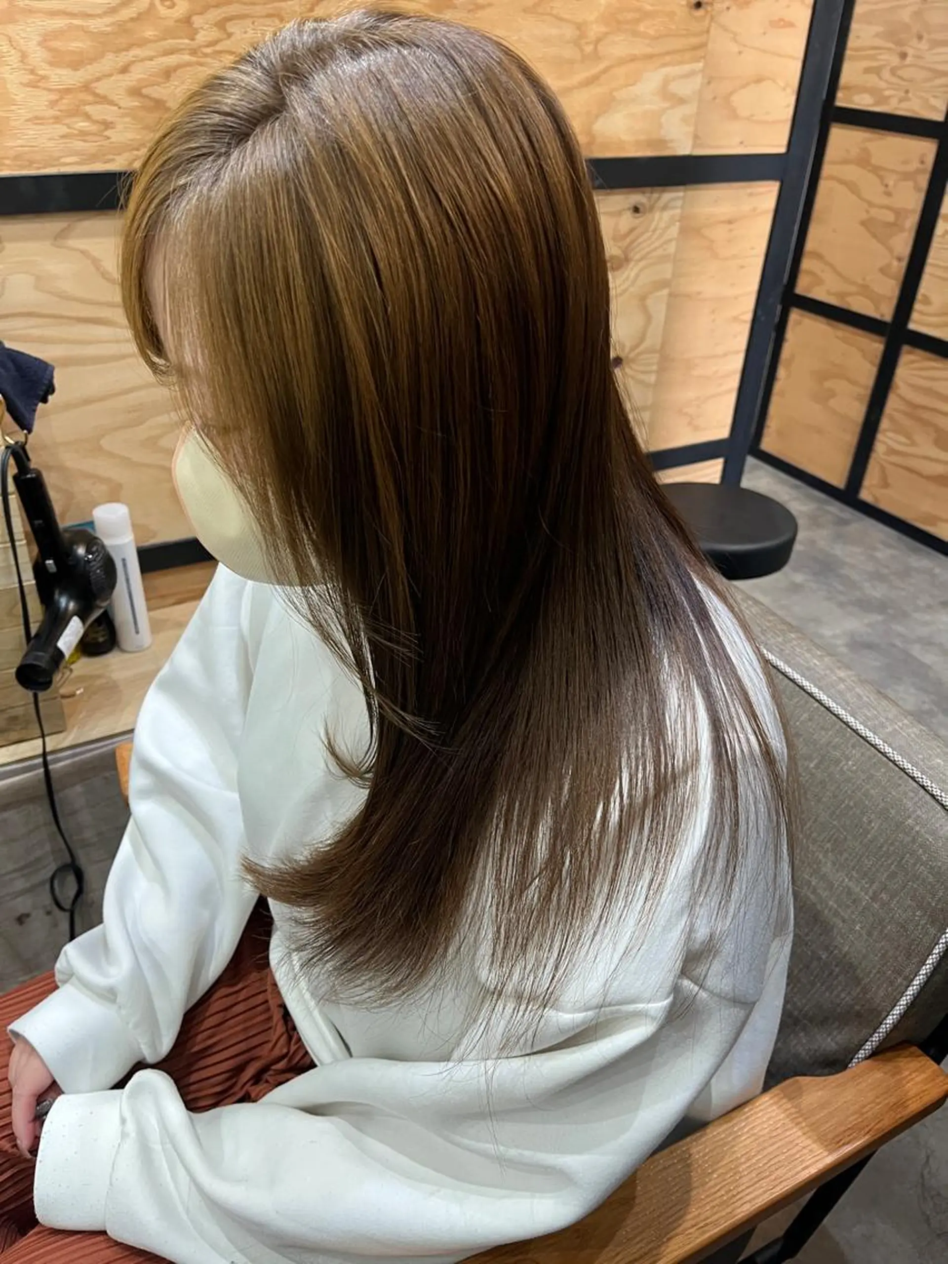 ロング カラー パーマ ヘアアレンジ メンズ キッズ ネイル マツエク・マツパ アイブロウ メンズブリーチ メンズハイライト メンズインナーカラー メンズ韓国風 ブリーチ カット トリートメント ヘアセット times salon名駅所属・久木原 ゆりのヘアスタイル