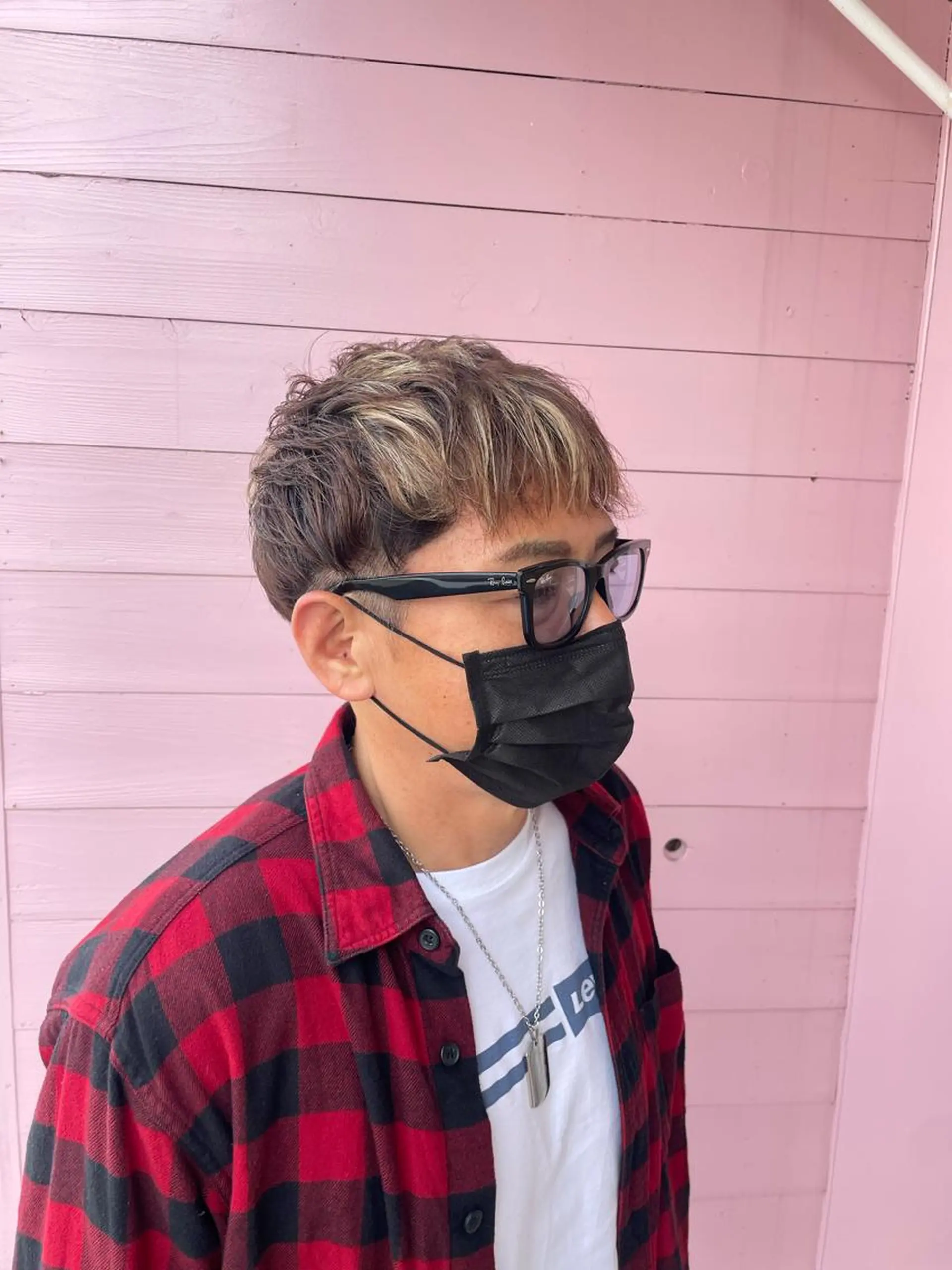 カラー メンズ メンズハイライト メンズパーマ ハイライトカラー 【史上最高】口コミ No.1/ナツキのヘアスタイル