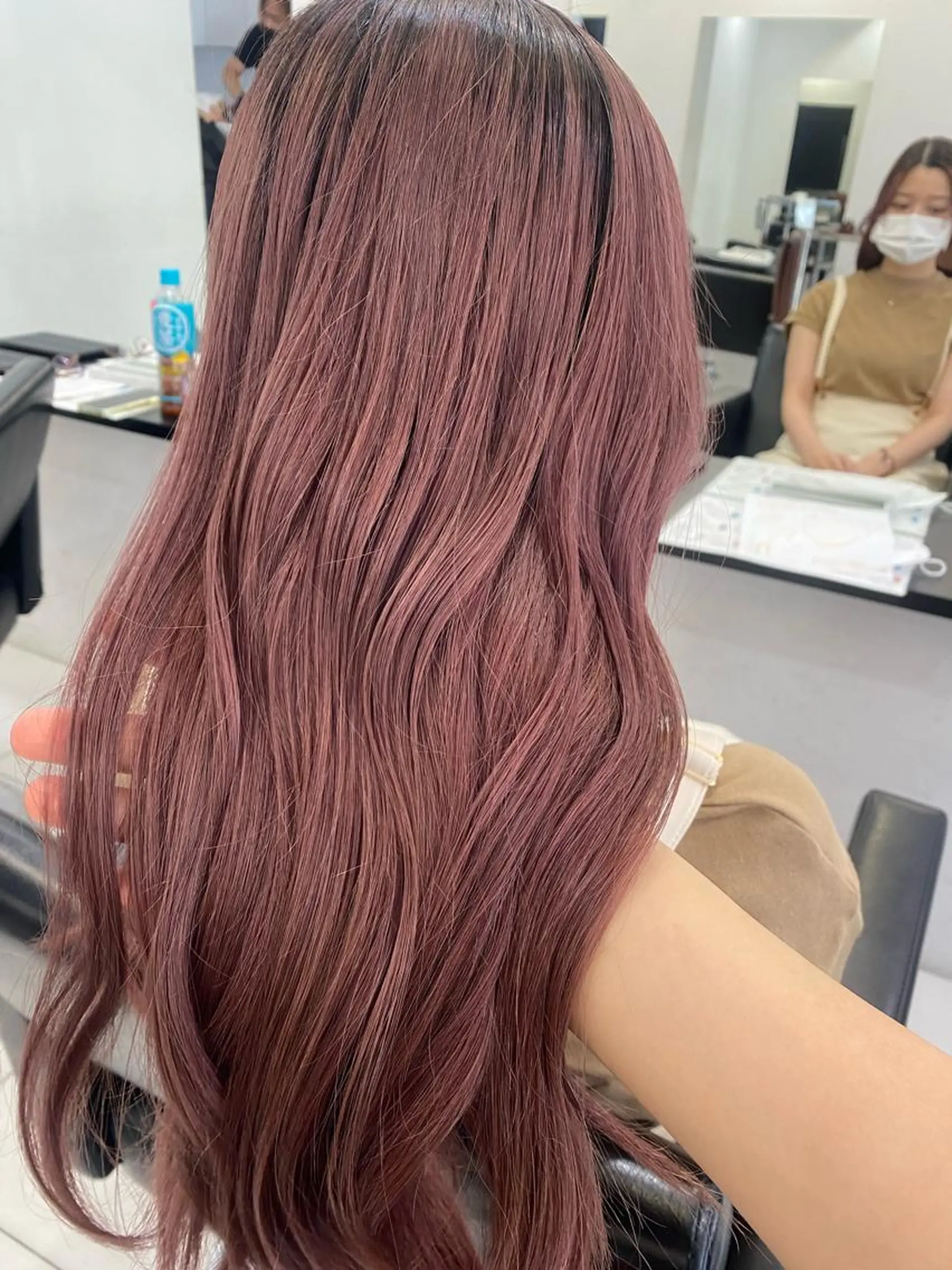 ロング カラー ピンクカラー 小顔ショート🦋 八巻ちさとのヘアスタイル