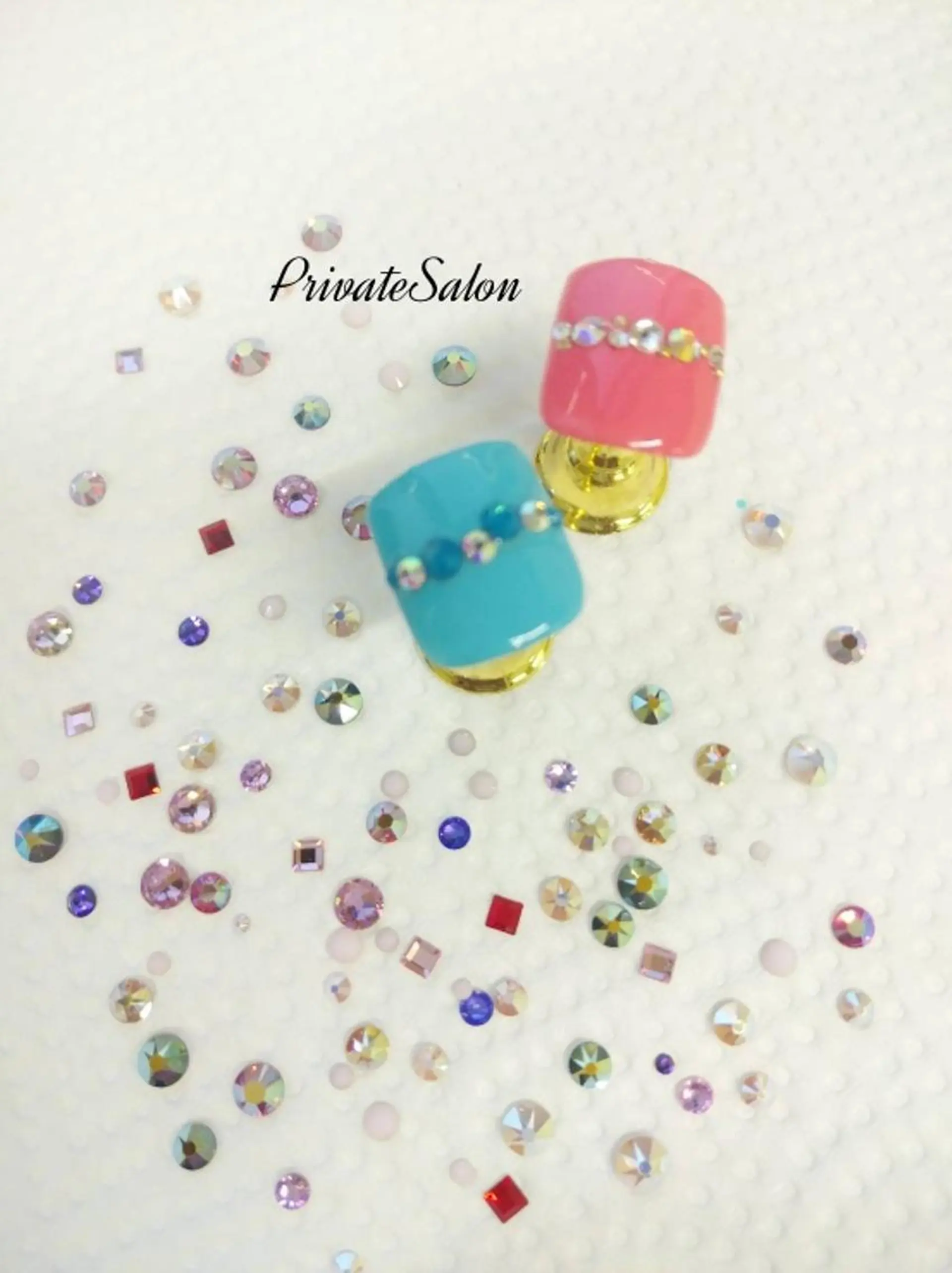 ネイル フットネイル ストーンネイル プライベートサロン RosyLily所属・プライベートサロン Rosy Lilyのネイルデザイン