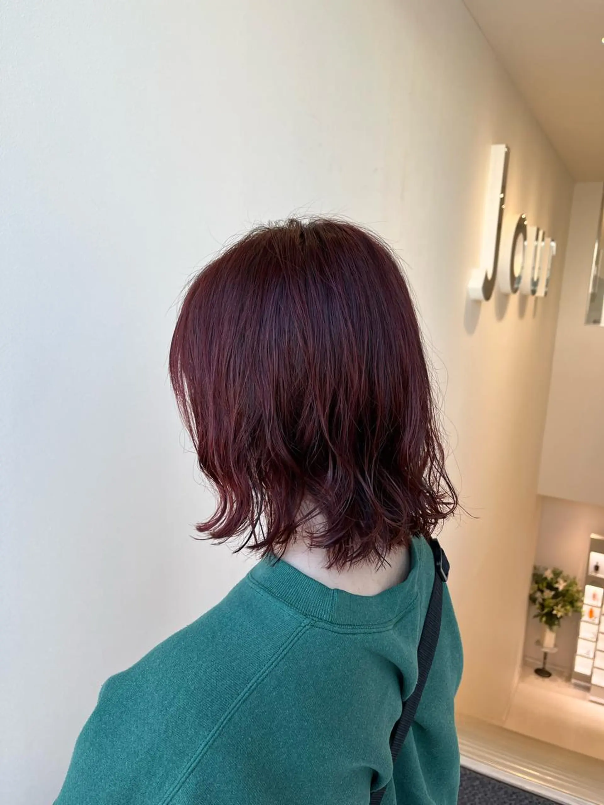 ミディアム カラー 堀 ゆきみのヘアスタイル
