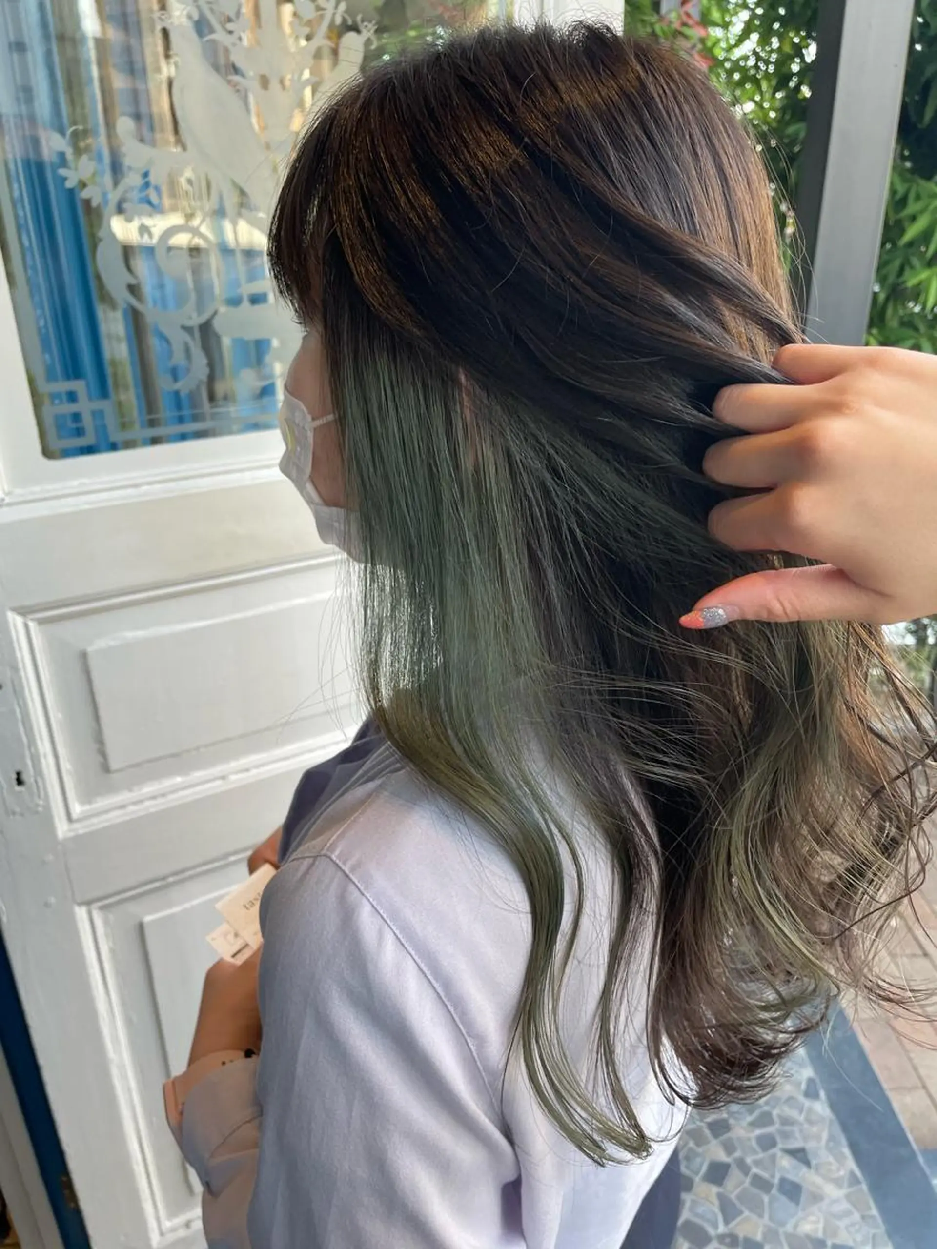 カラー 栗林 茉那のヘアスタイル