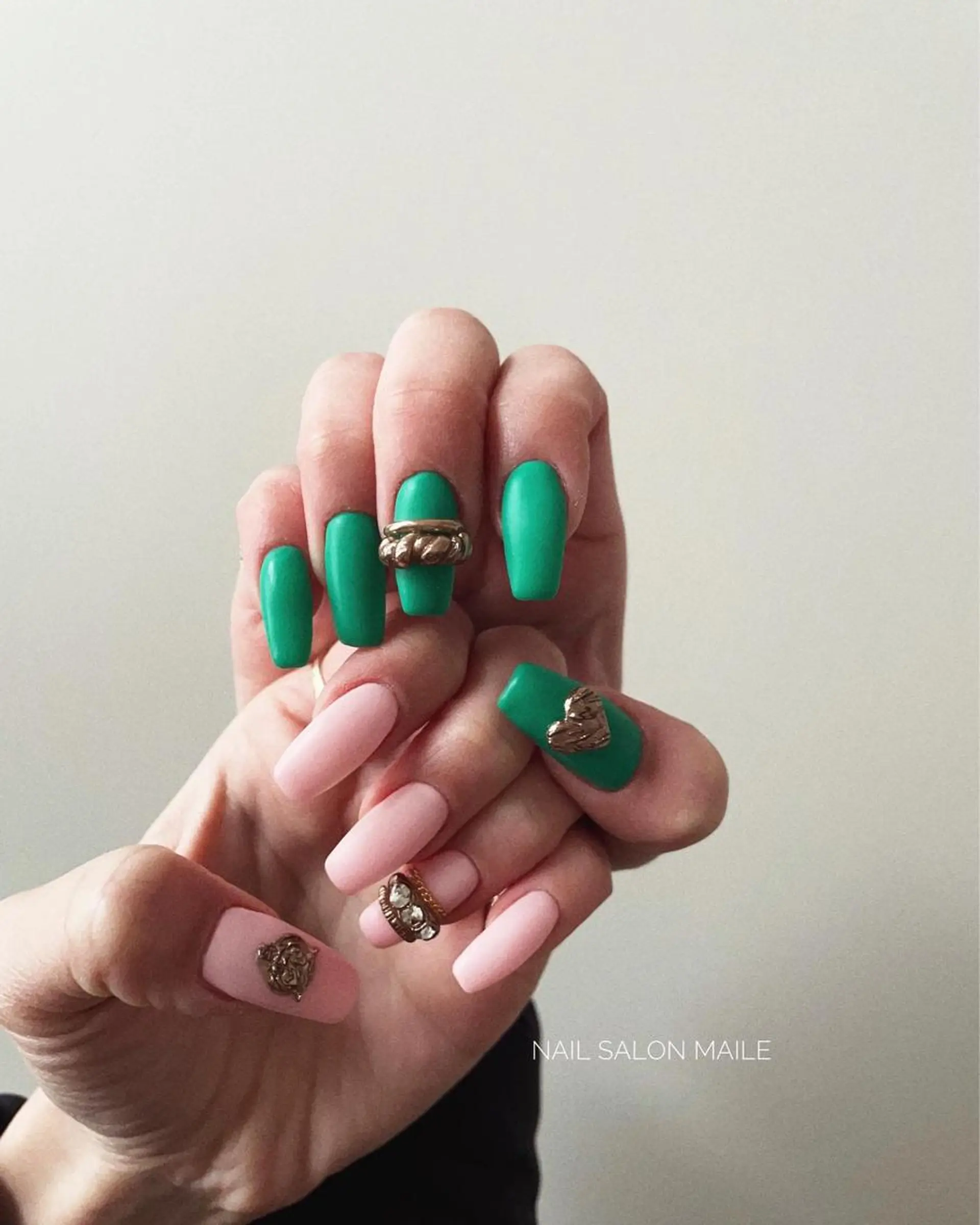 ネイル nailsalonmaile所属・nail salon maile☽のネイルデザイン