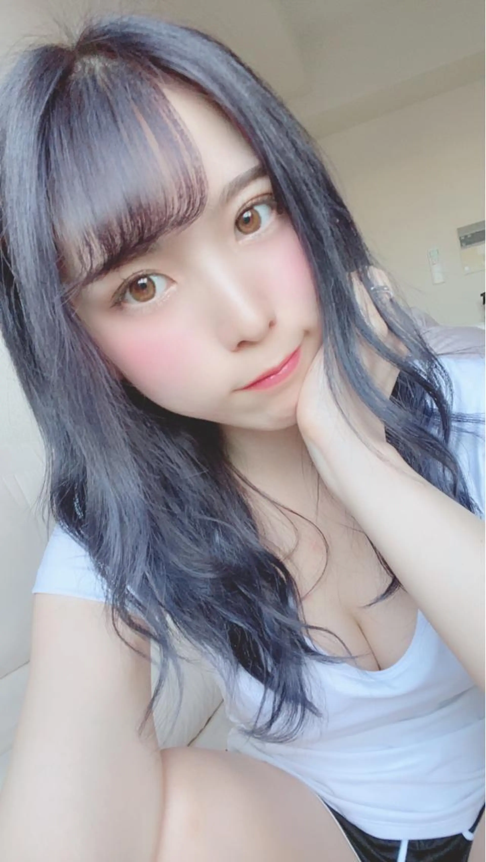 セミロング カラー ハイトーン/ウルフ /小澤凌祐🦕のヘアスタイル