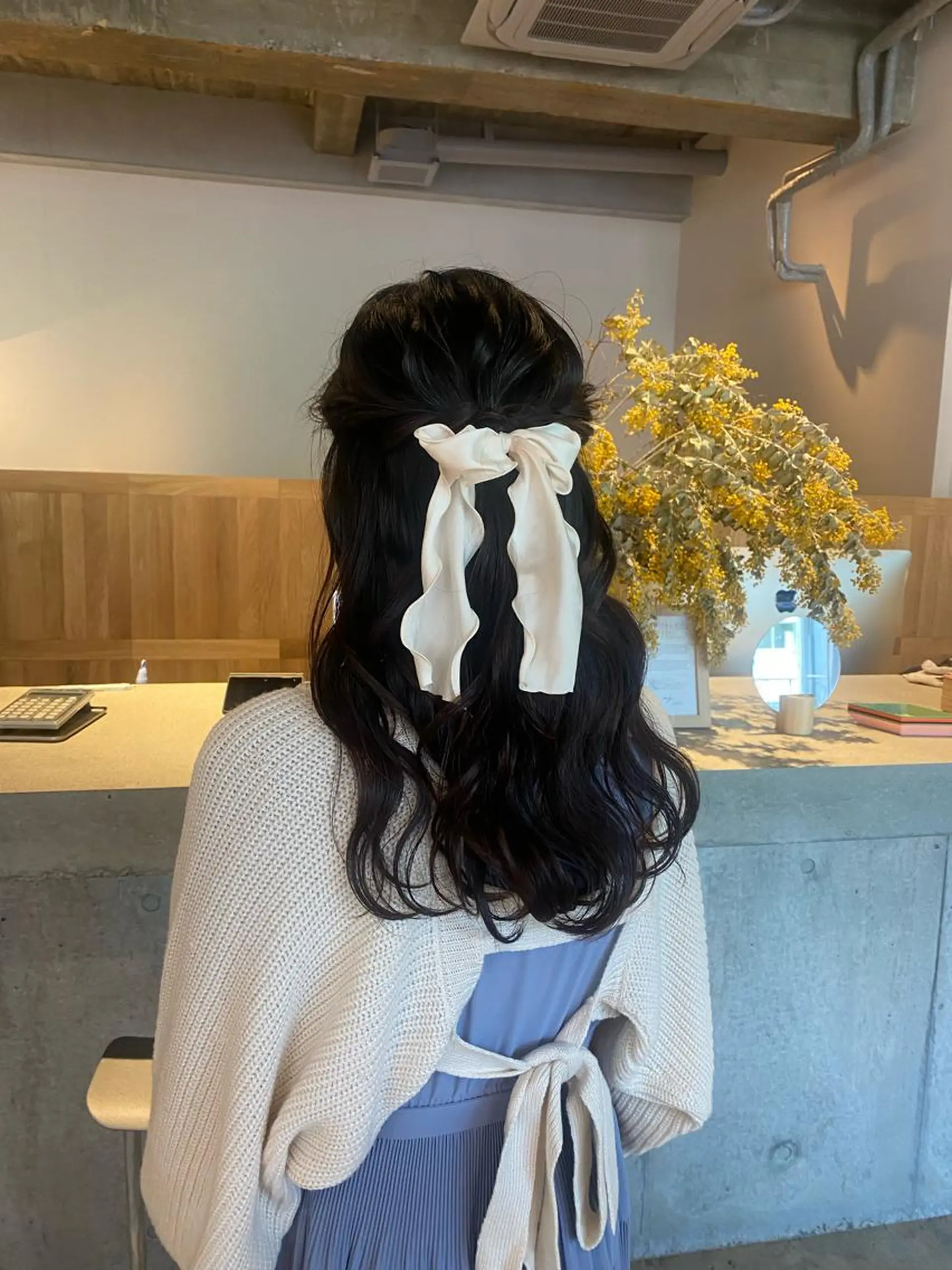 ロング レイヤーカット/ ダブルカラーサクライのヘアスタイル