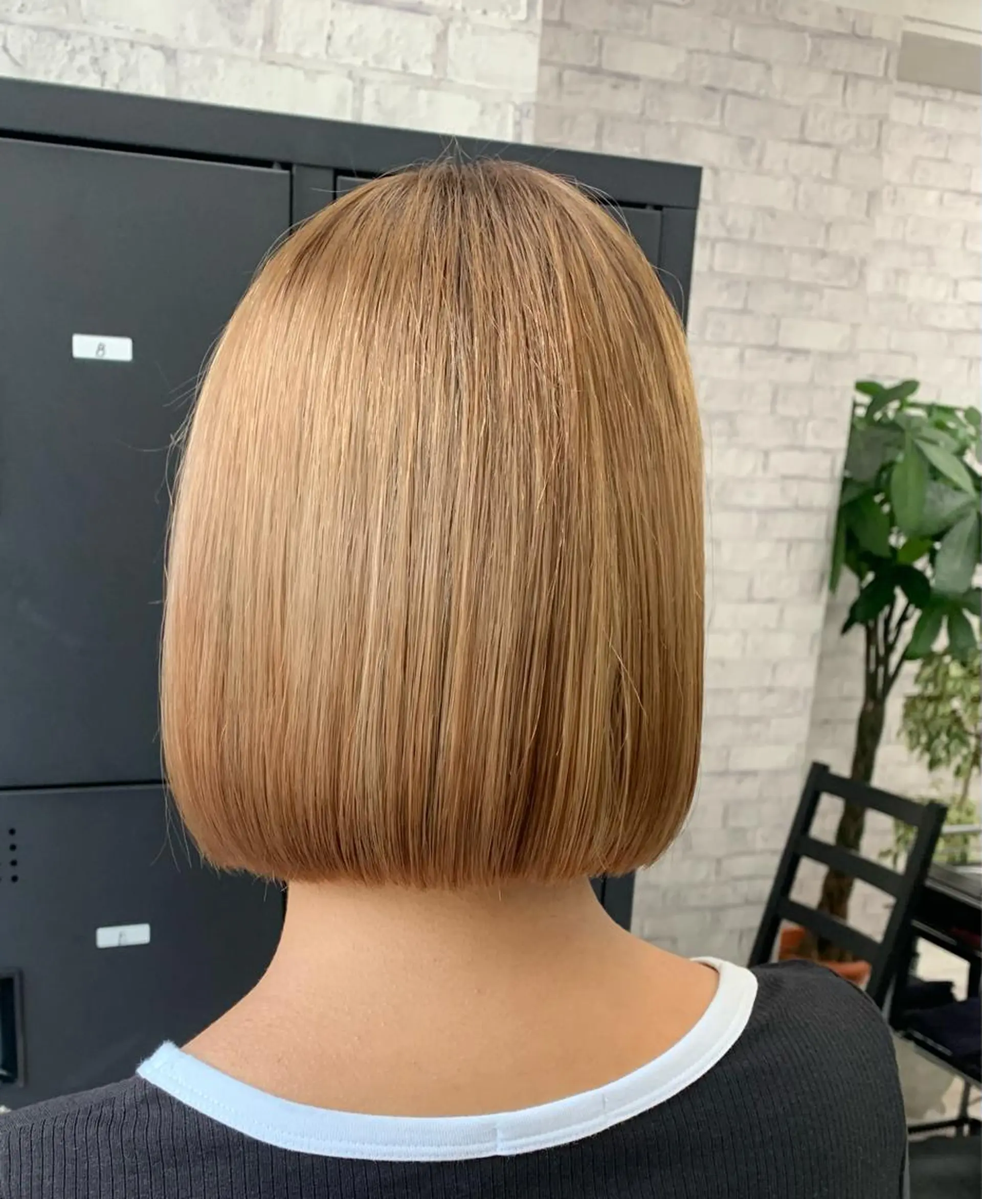 ミディアム カラー パーマ ヘアアレンジ メンズ キッズ ネイル マツエク・マツパ アイブロウ メンズバレイヤージュ メンズブリーチ メンズハイライト メンズハイトーン メンズインナーカラー 🐺ウルフ×ハイトー ン🖤Yukinoのヘアスタイル