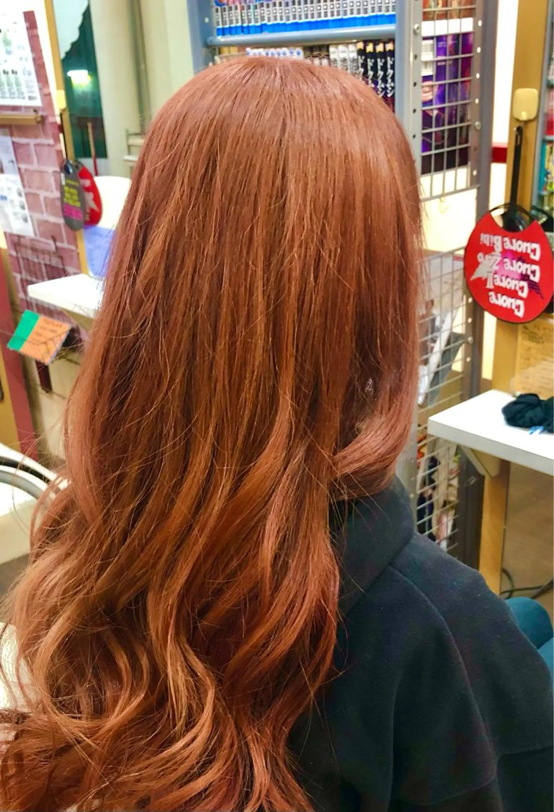 ロング カラー ブリーチ ブラウンカラー ピンクカラー ピンクブラウン ヘアカラー まさき✂︎ブリーチ／ デザインカラーのヘアスタイル