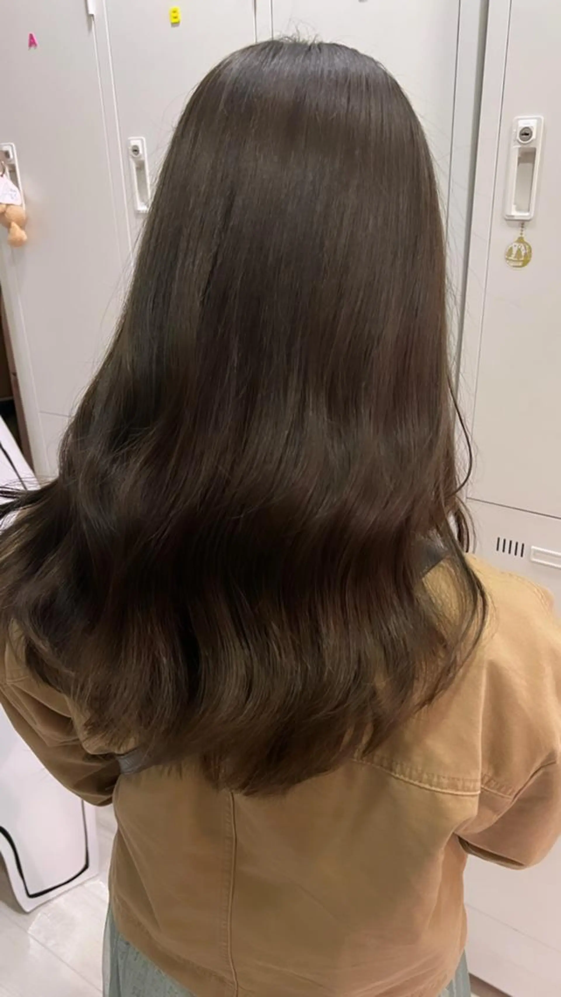 ロング カラー アディクシーカラー アクアカラー アッシュ バレイヤージュ ミストバング N° uairo 川崎店【ユアイロ】のヘアスタイル