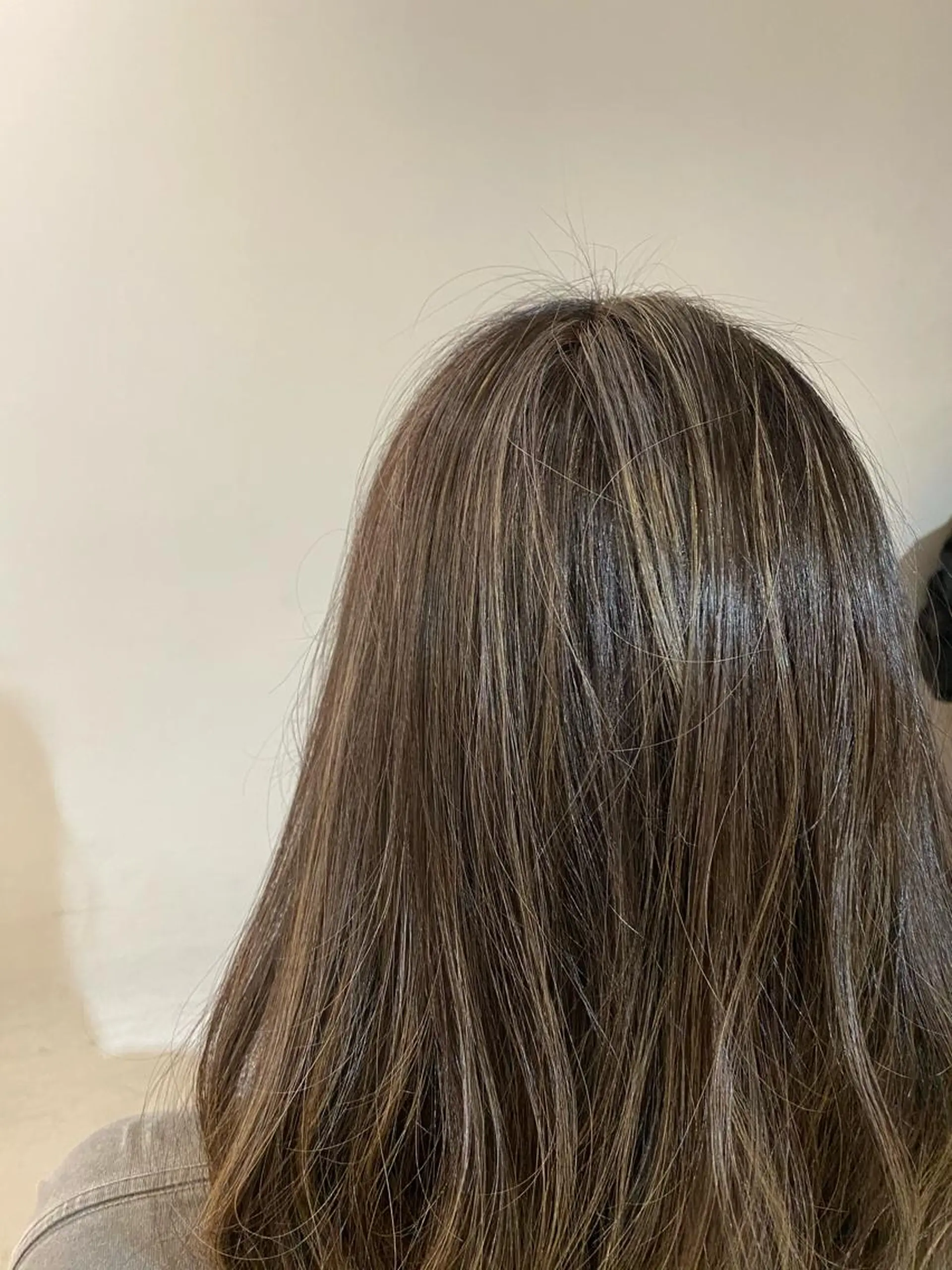 ロング 海外風カーテンバング Mao広尾美容室のヘアスタイル