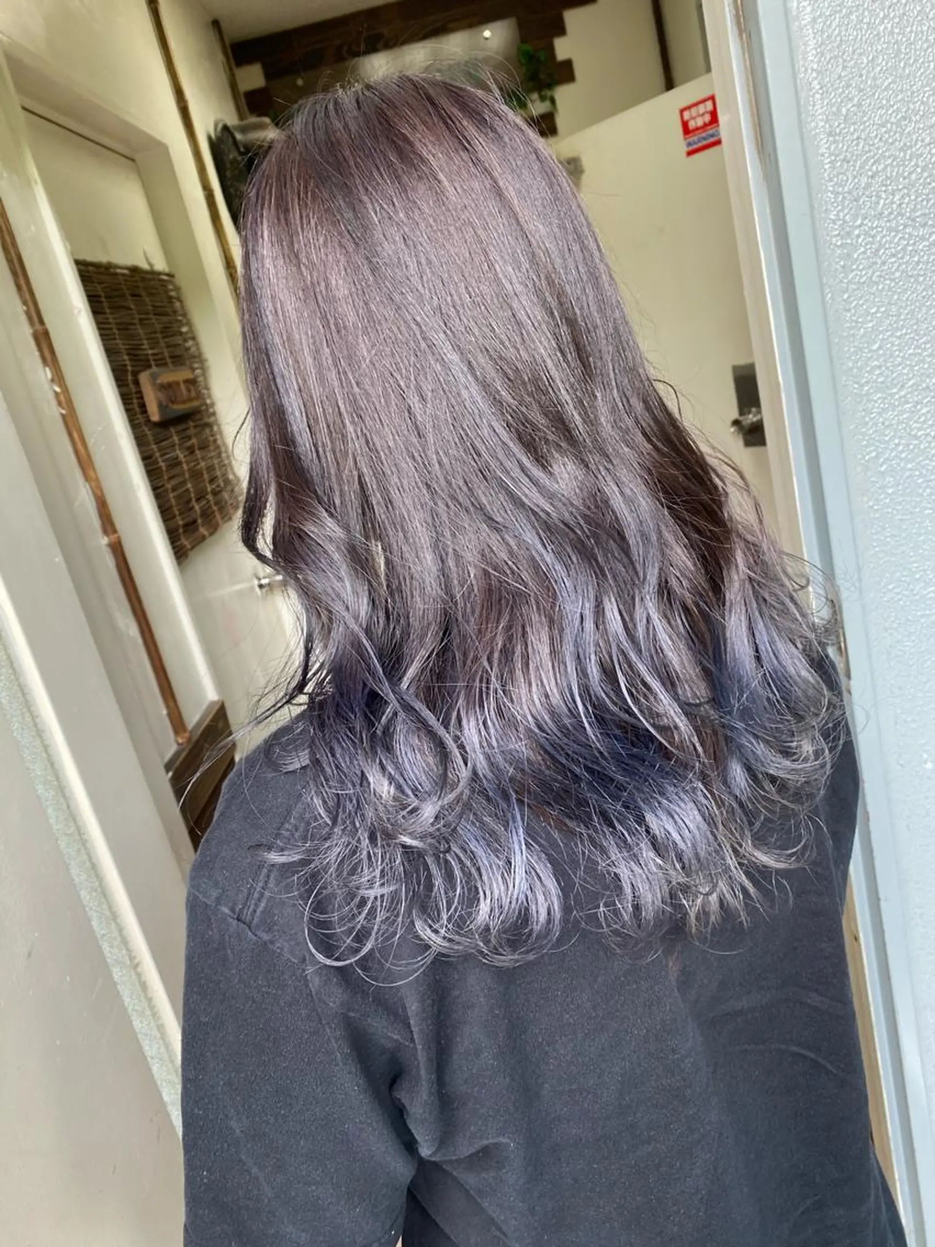 セミロング カラー ラベンダーカラー ラベンダーグレー ヘアカラー PSY(サイ)所属・PSY(サイ)池袋 金田尚久🎨のヘアスタイル