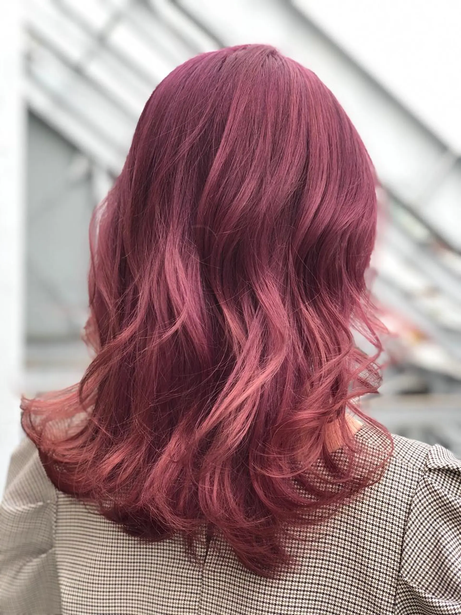 セミロング カラー 🤍髪質改善➕透明感 カラー🤍川上葵のヘアスタイル