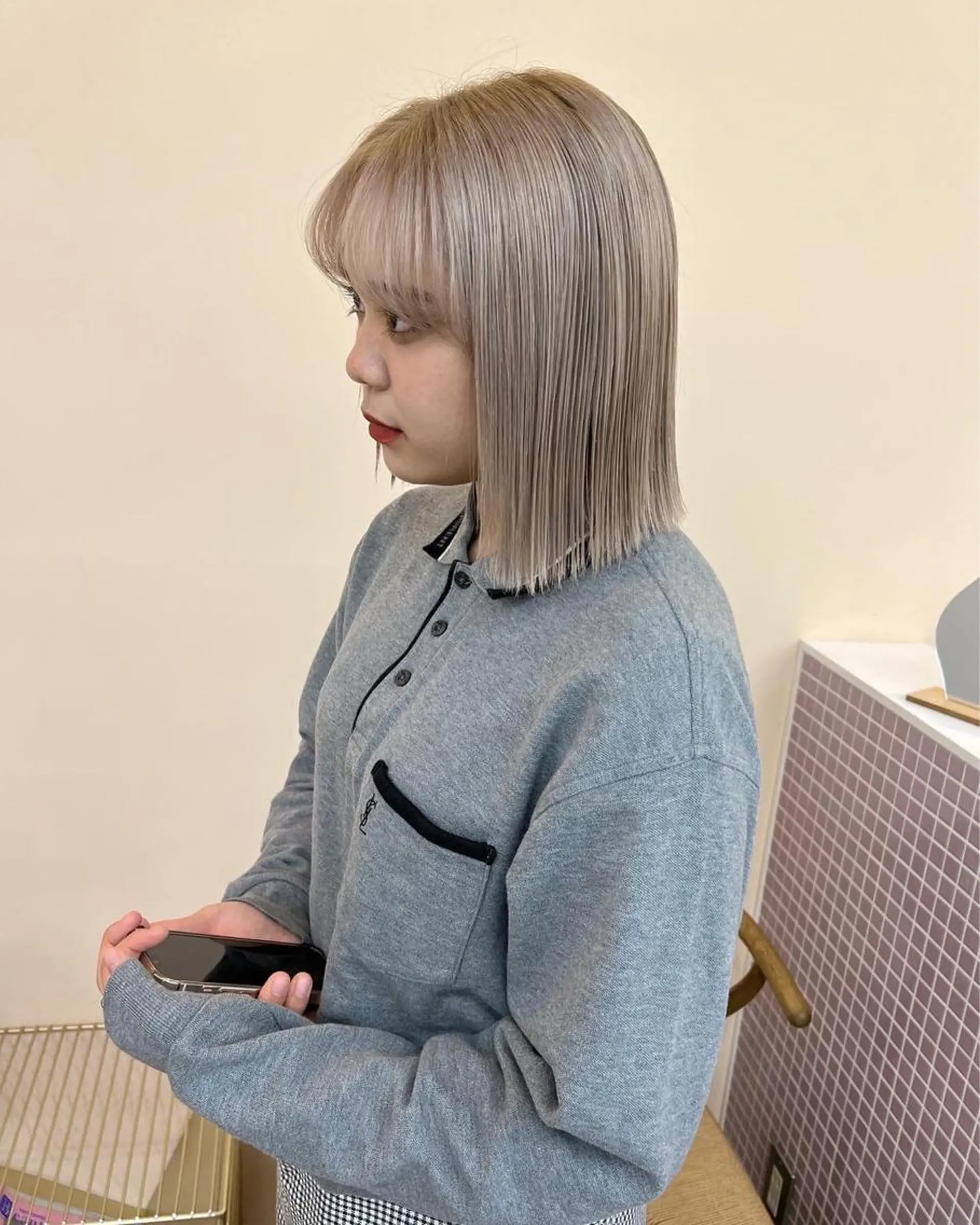 ミディアム 舟橋耀/ブリーチカラ ー/レイヤーカットのヘアスタイル