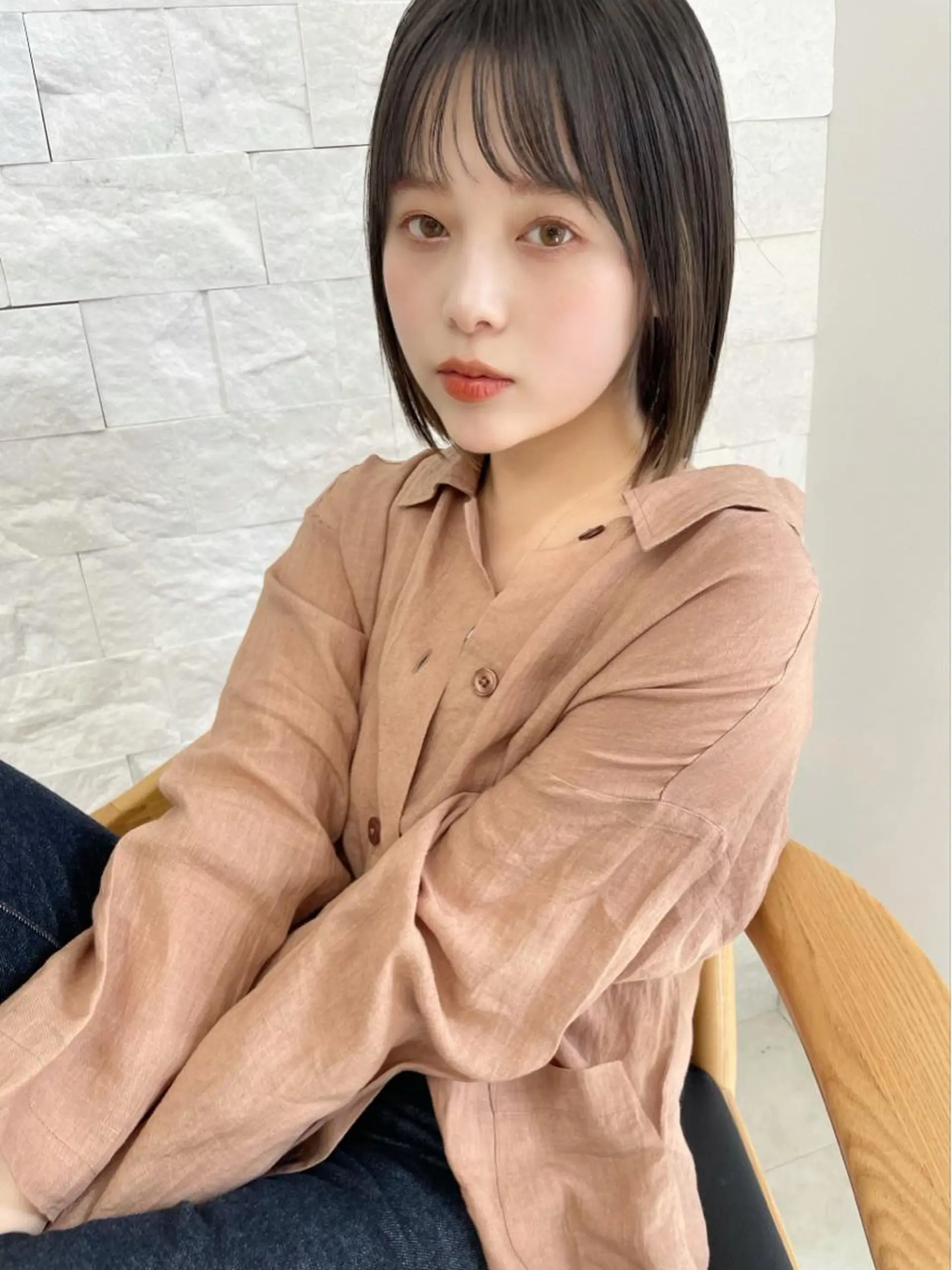 ミディアム 似合わせカット 小顔カット カット トリートメント 結べるレイヤーボブ くびれLady表参道のヘアスタイル