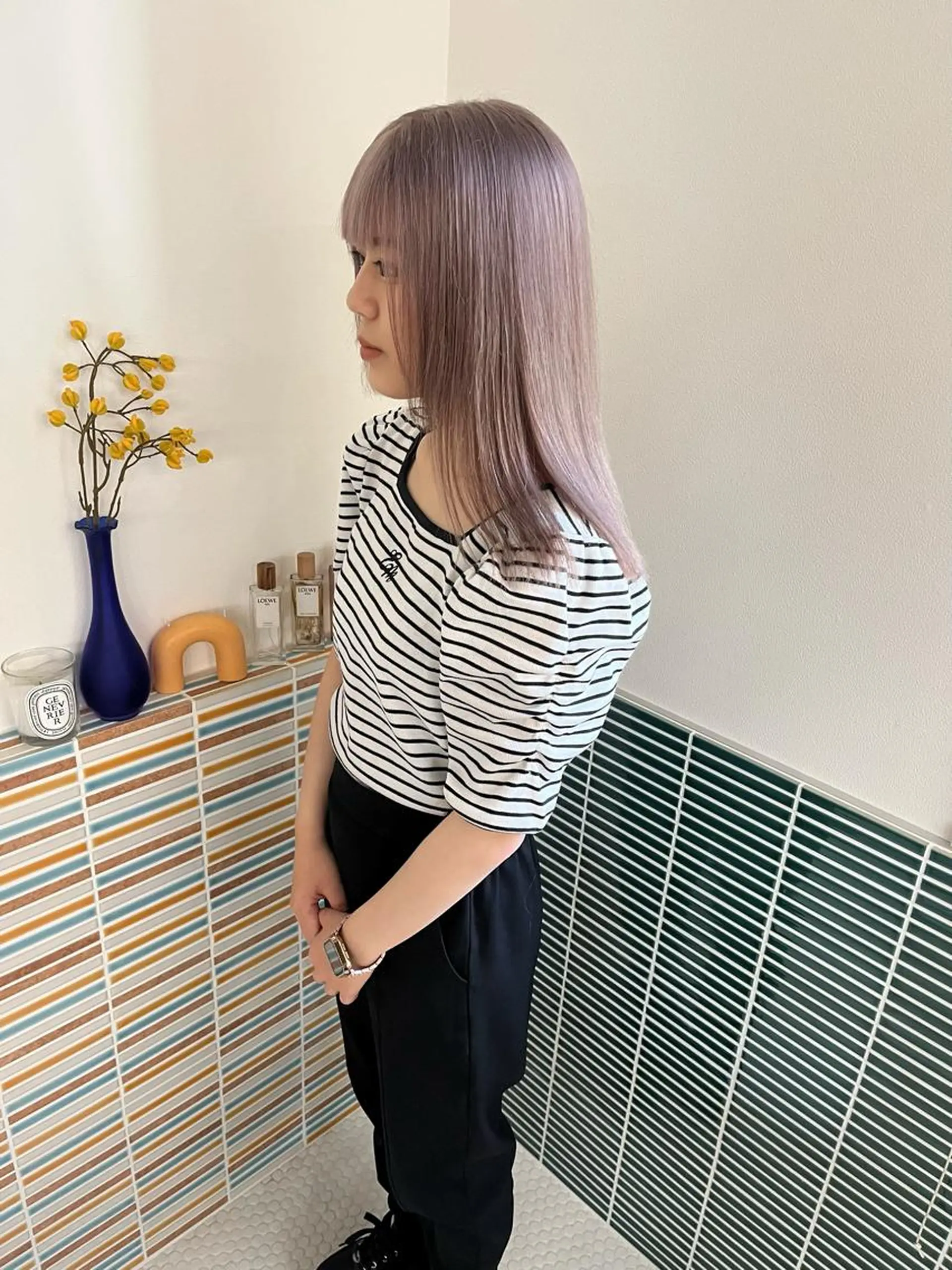 セミロング カラー ブリーチ カット ヘアカラー トリートメント 🩷ハイトーン透明感 レイヤー🩷ユリカのヘアスタイル