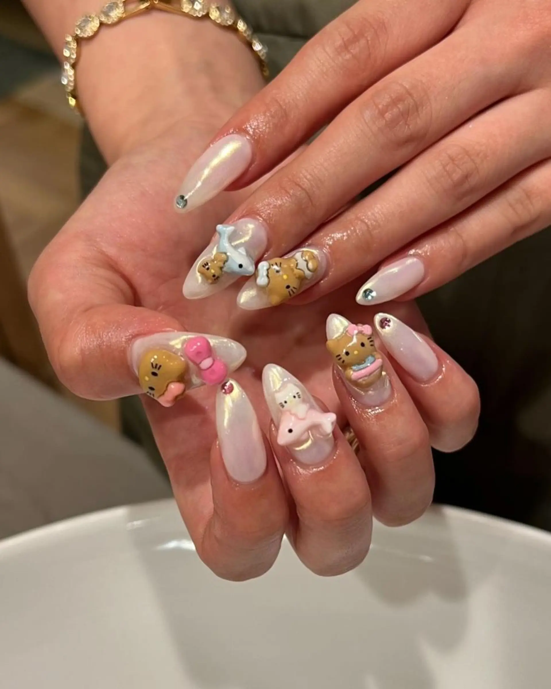 ネイル 長さ出し フレンチネイル グラデーション 卒業式 マグネットネイル ハンドネイル MIHANA YUKIのネイルデザイン