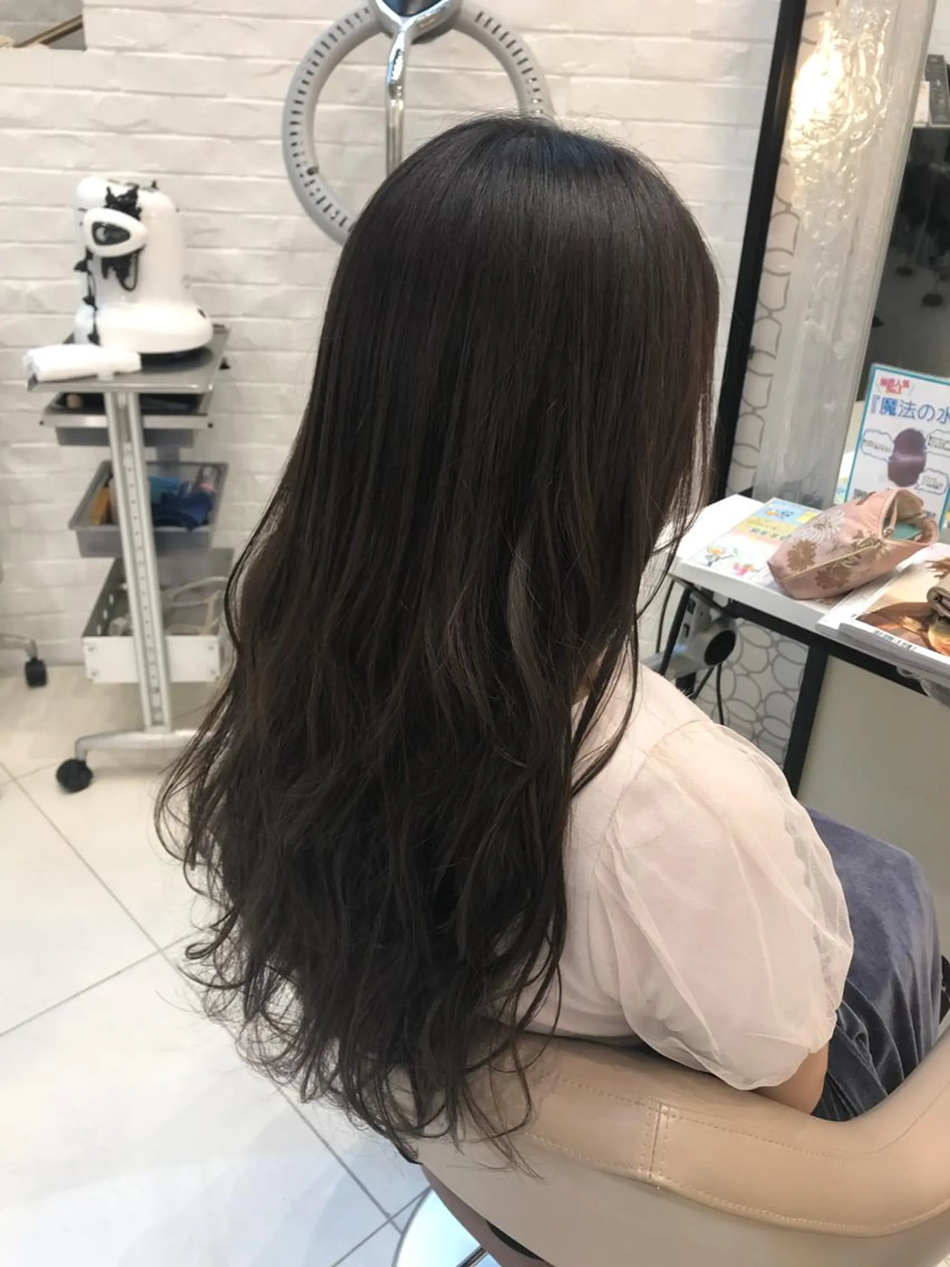 ロング カット ヘアカラー トリートメント ショート、ボブ/ 川鍋薫のヘアスタイル