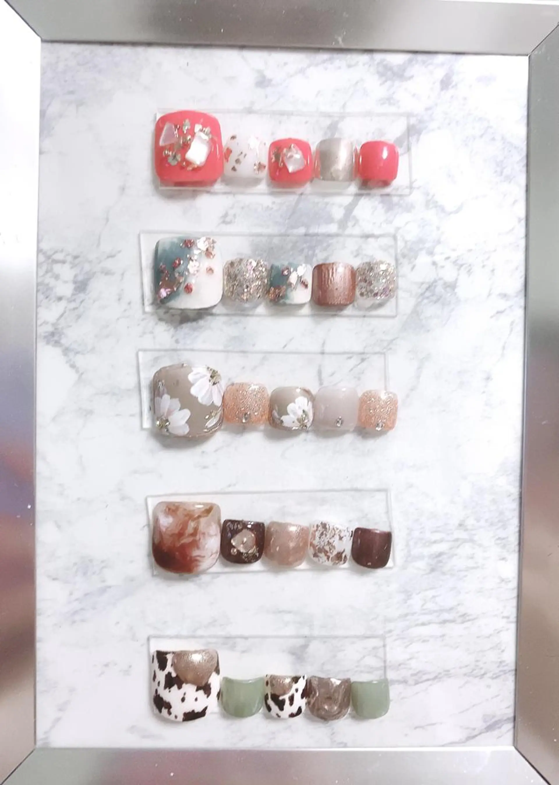 ネイル フットネイル フットネイル yochi nailのネイルデザイン