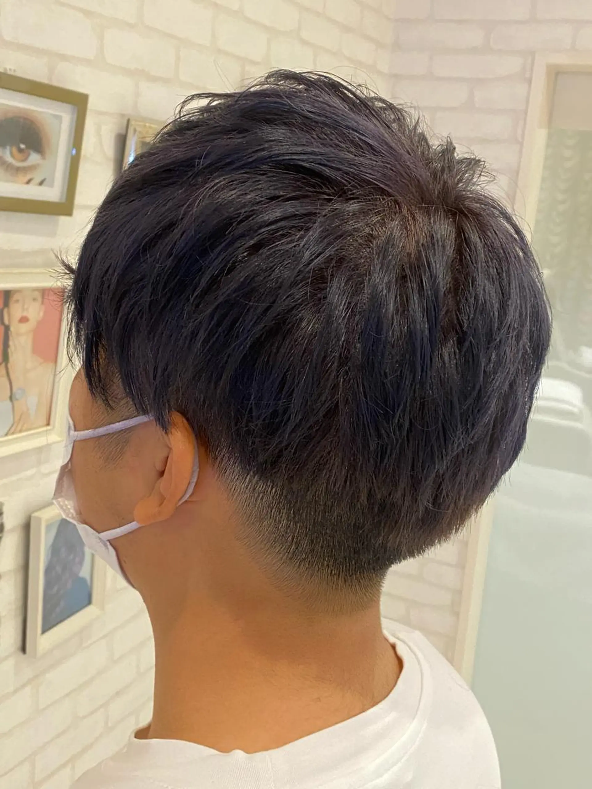 カラー メンズ 尾崎 優也のヘアスタイル